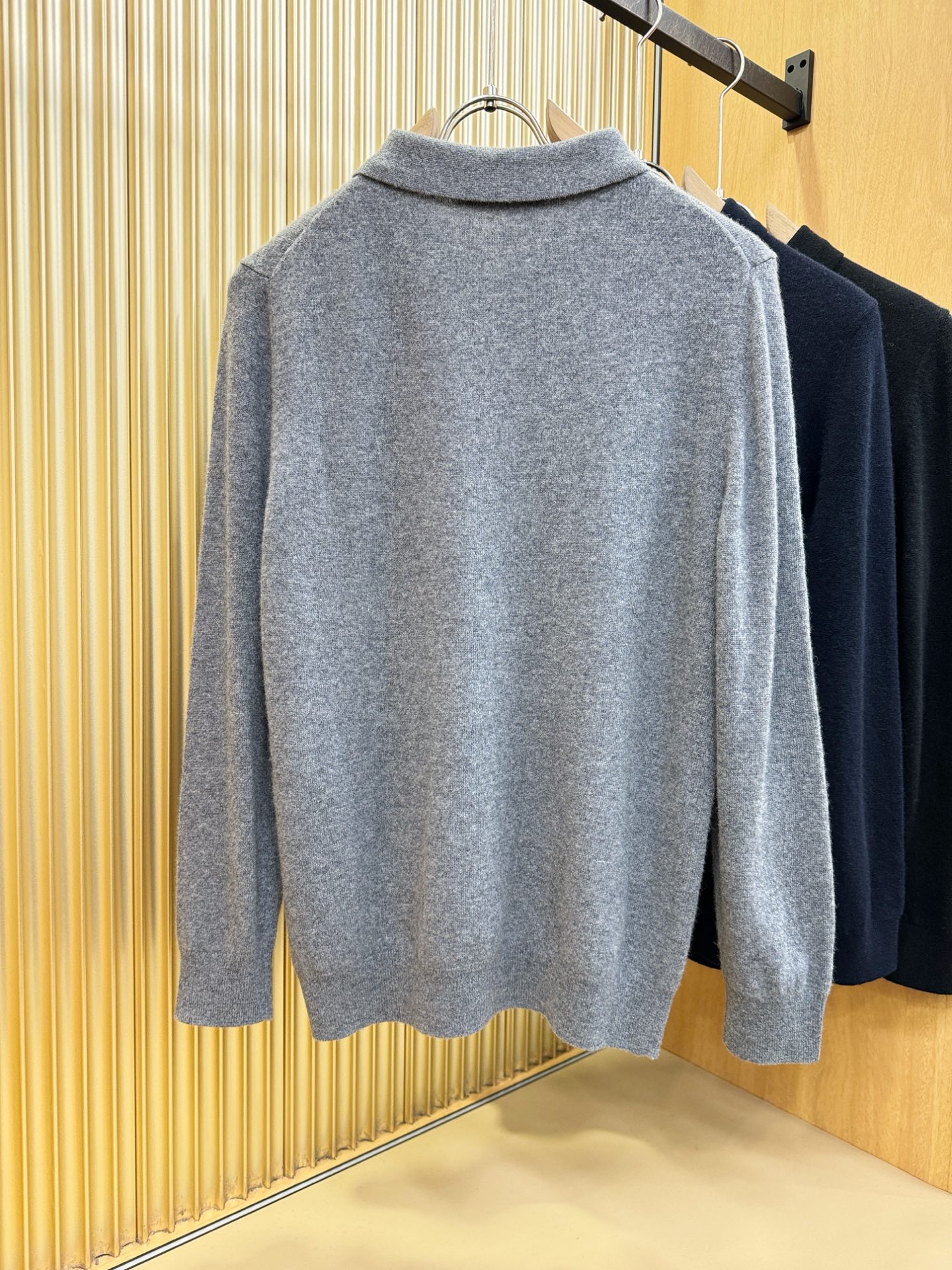 (最大可穿230斤) BURBERRY巴宝莉 2025秋冬新款羊绒毛衣，羊绒+绵羊毛。logo图案设计，