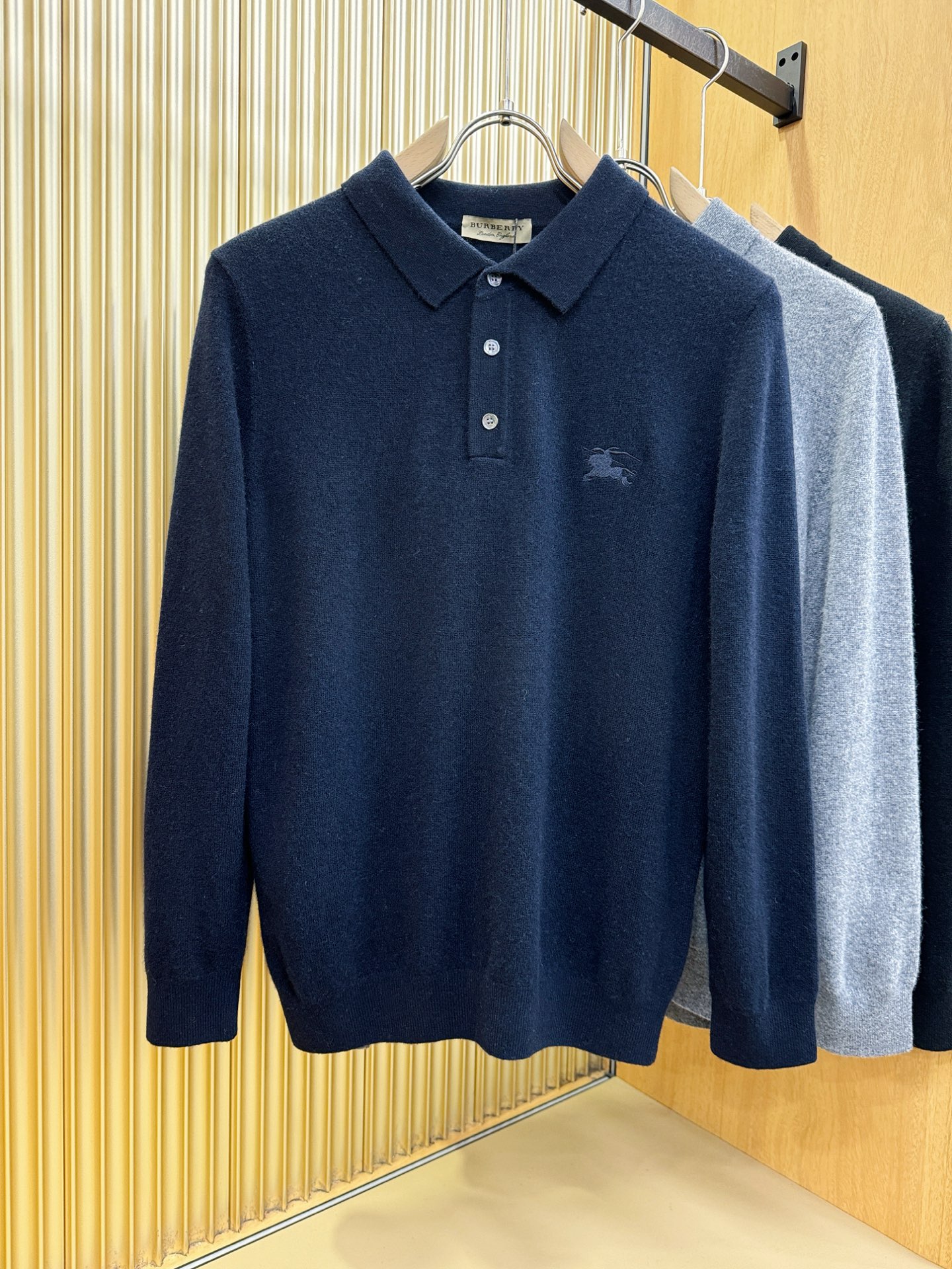 (最大可穿230斤) BURBERRY巴宝莉 2025秋冬新款羊绒毛衣，羊绒+绵羊毛。logo图案设计，