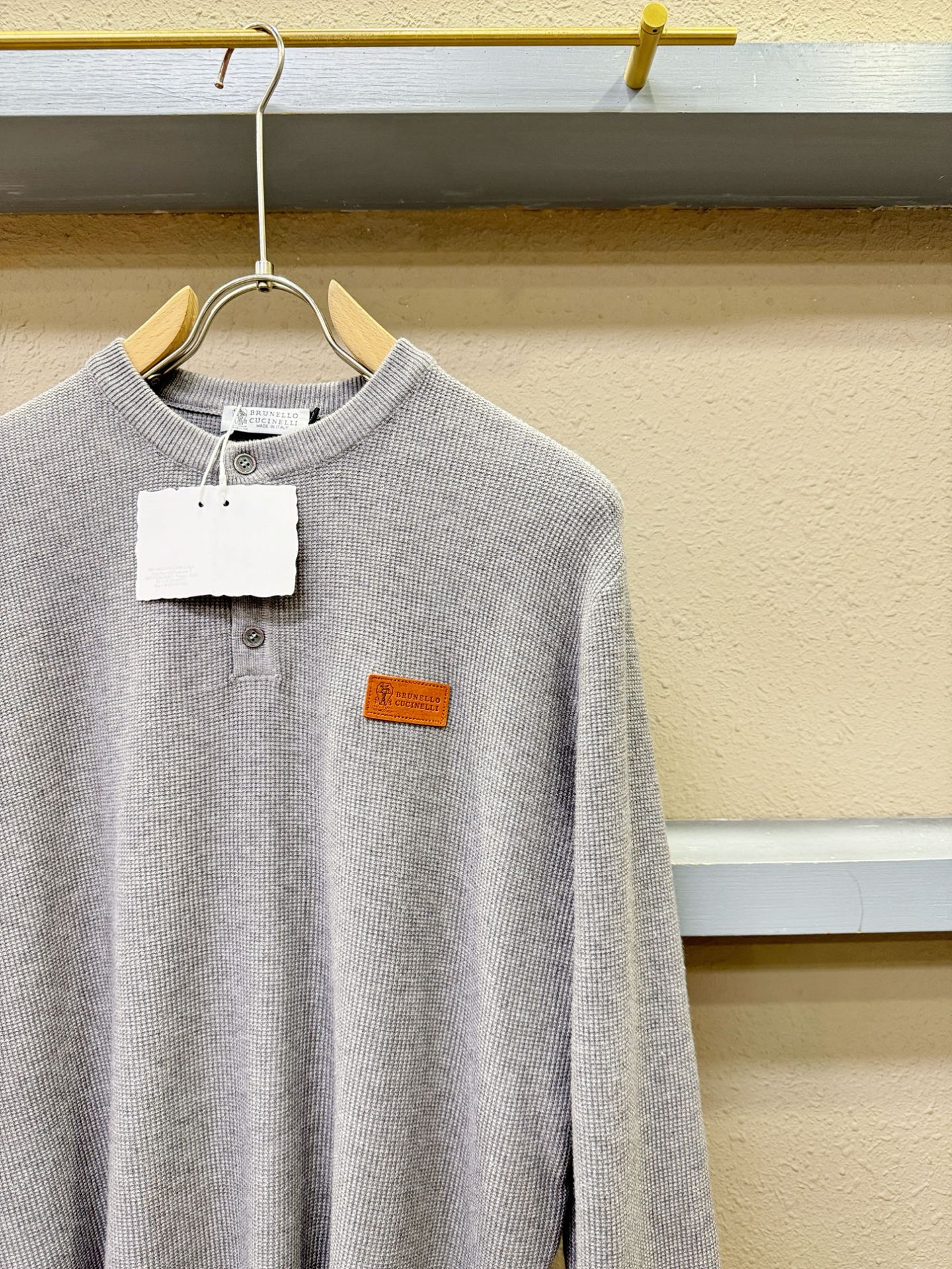 BC布鲁提 2025新款毛衣，胸前logo设计！贸易公司渠道稀出，同步官网发售！秋冬系列经典设计！此款毛