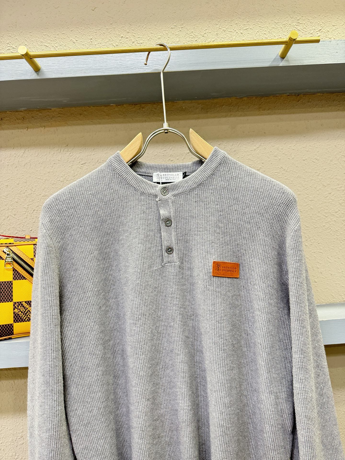 BC布鲁提 2025新款毛衣，胸前logo设计！贸易公司渠道稀出，同步官网发售！秋冬系列经典设计！此款毛