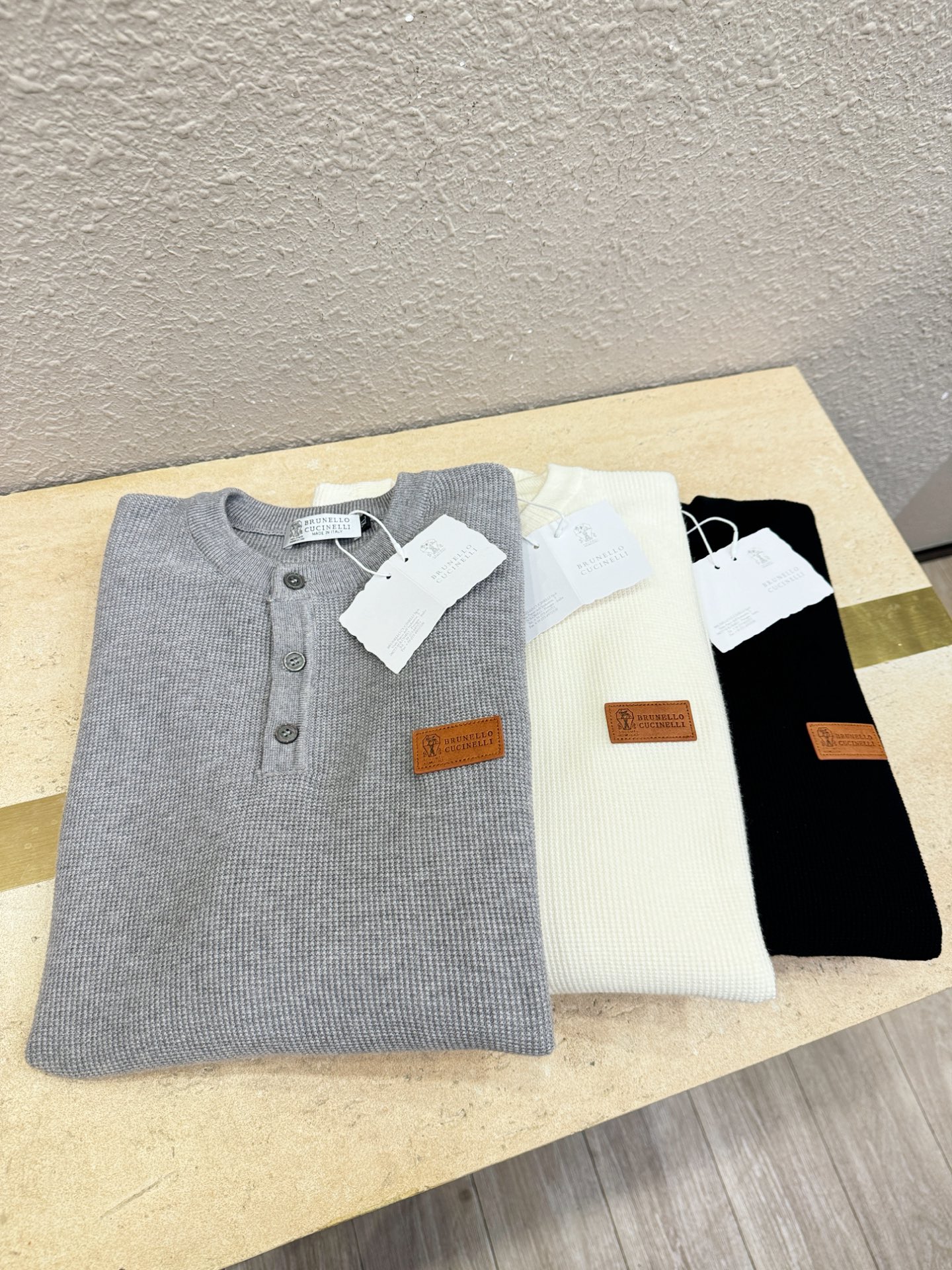 BC布鲁提 2025新款毛衣，胸前logo设计！贸易公司渠道稀出，同步官网发售！秋冬系列经典设计！此款毛