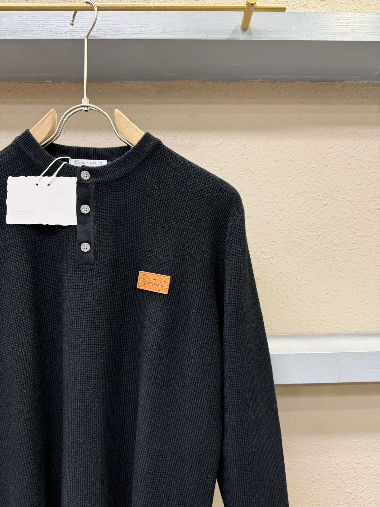 BC布鲁提 2025新款毛衣，胸前logo设计！贸易公司渠道稀出，同步官网发售！秋冬系列经典设计！此款毛