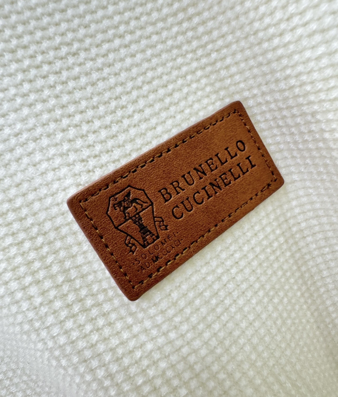 BC布鲁提 2025新款毛衣，胸前logo设计！贸易公司渠道稀出，同步官网发售！秋冬系列经典设计！此款毛