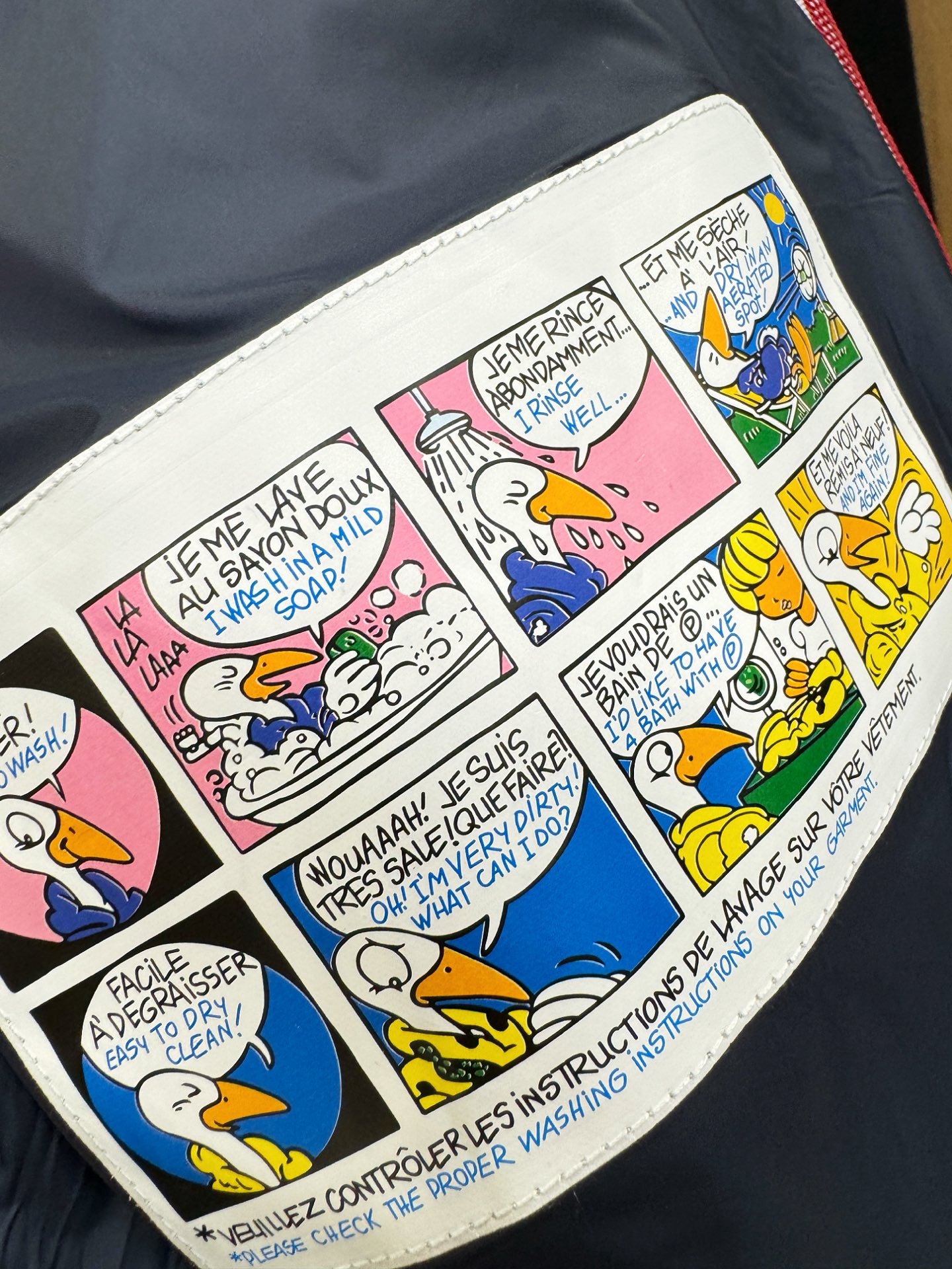 Moncler蒙口 2025新款外套，定制开发五金配件所有细节处理全面到位 ！版型上身效果超赞！百搭时髦