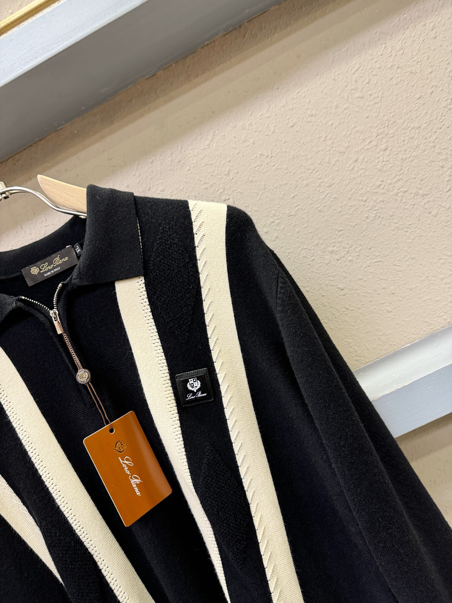 Loro Piana诺悠翩雅 2025新款毛衣，胸前logo设计！贸易公司渠道稀出，同步官网发售！秋冬系