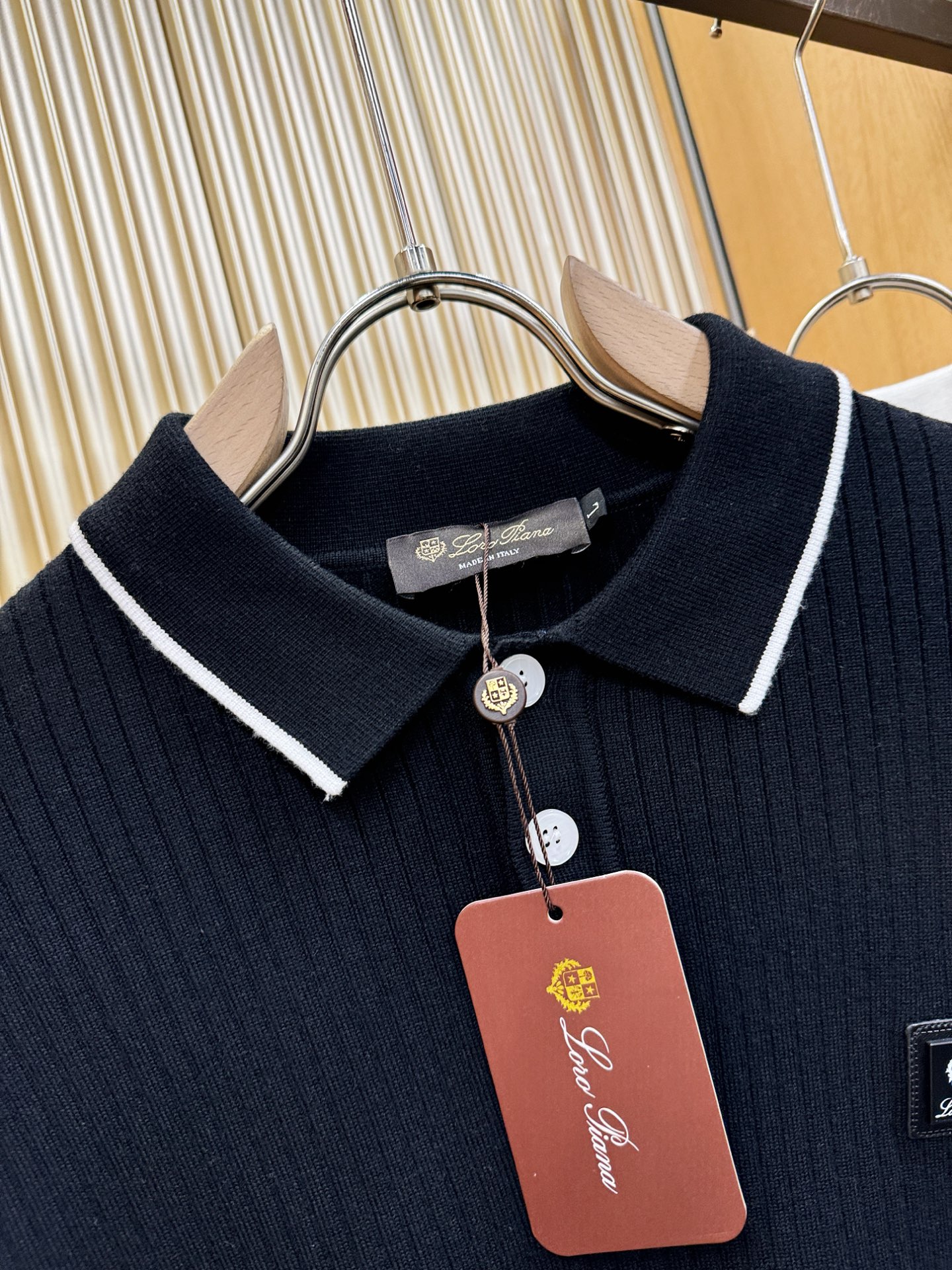 Loro Piana诺悠翩雅 新款毛衣，胸前logo设计！贸易公司渠道稀出，同步官网发售！秋冬系列经典设