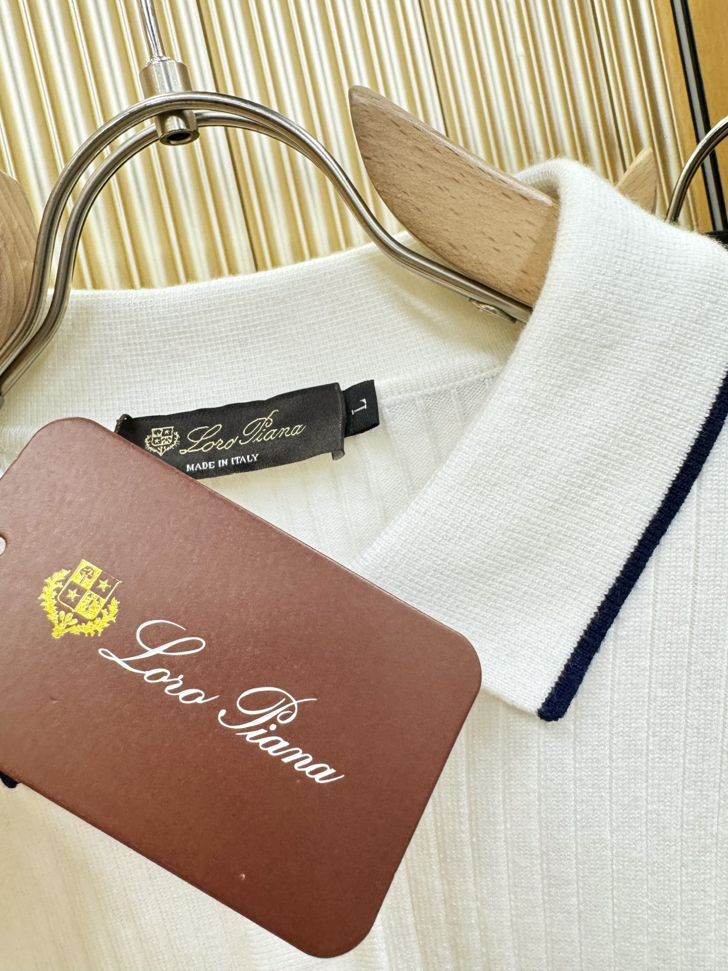 Loro Piana诺悠翩雅 新款毛衣，胸前logo设计！贸易公司渠道稀出，同步官网发售！秋冬系列经典设