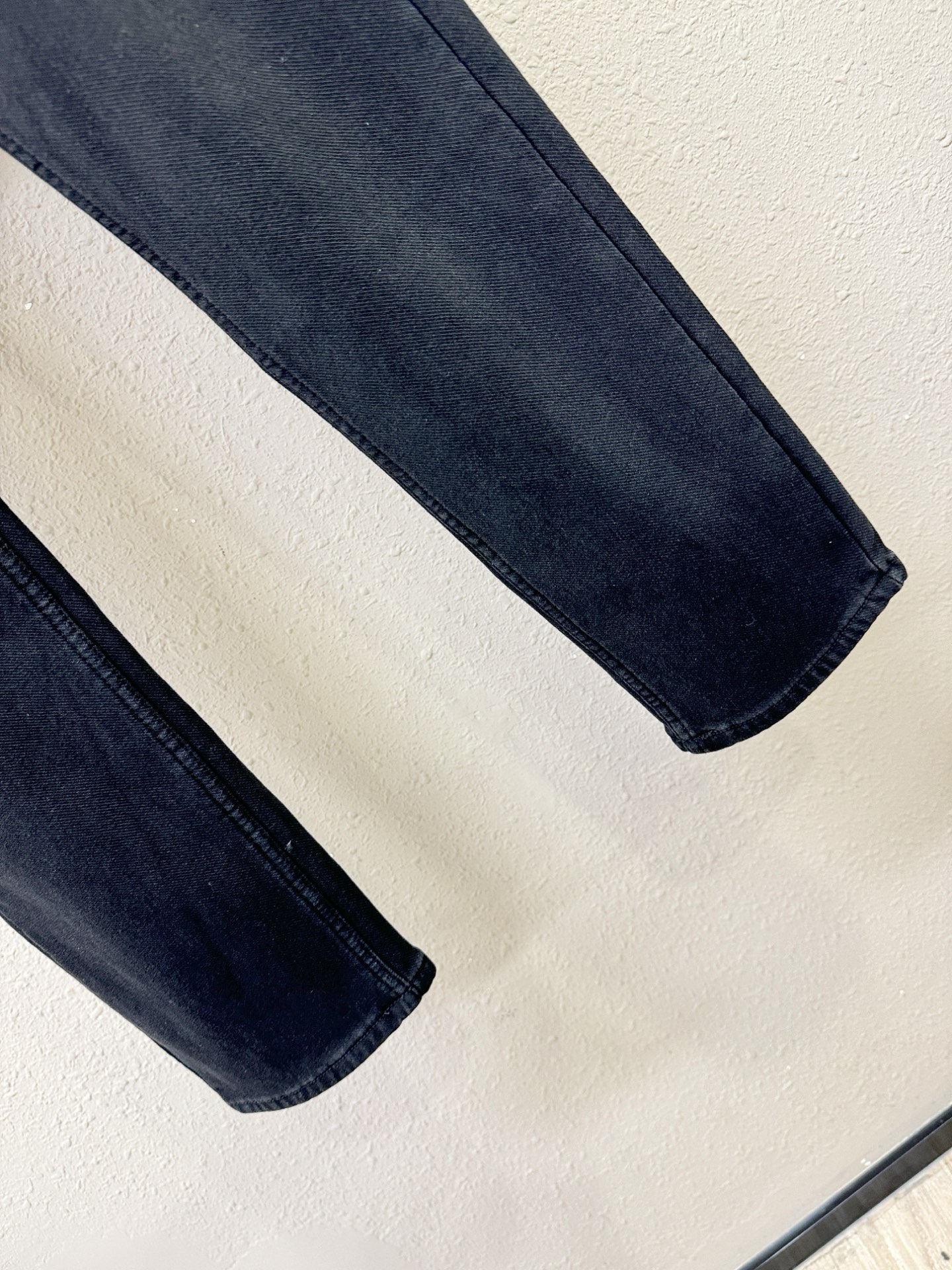 加绒款 BURBERRY巴宝莉 2025专柜新品，原版牛仔裤 加绒加厚保暖，原版重工打造，品牌经典LOG