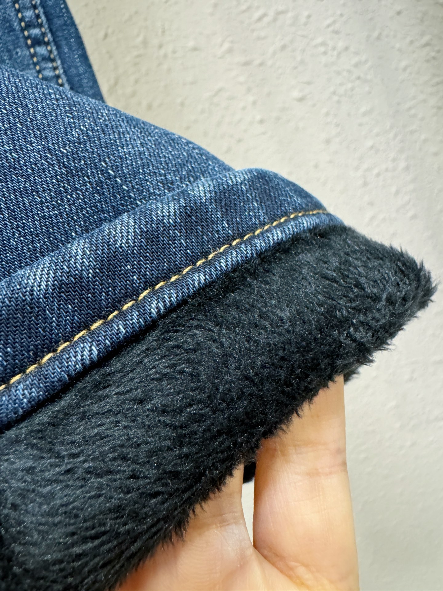 加绒款 BURBERRY巴宝莉 2025专柜新品，原版牛仔裤 加绒加厚保暖，原版重工打造，品牌经典LOG