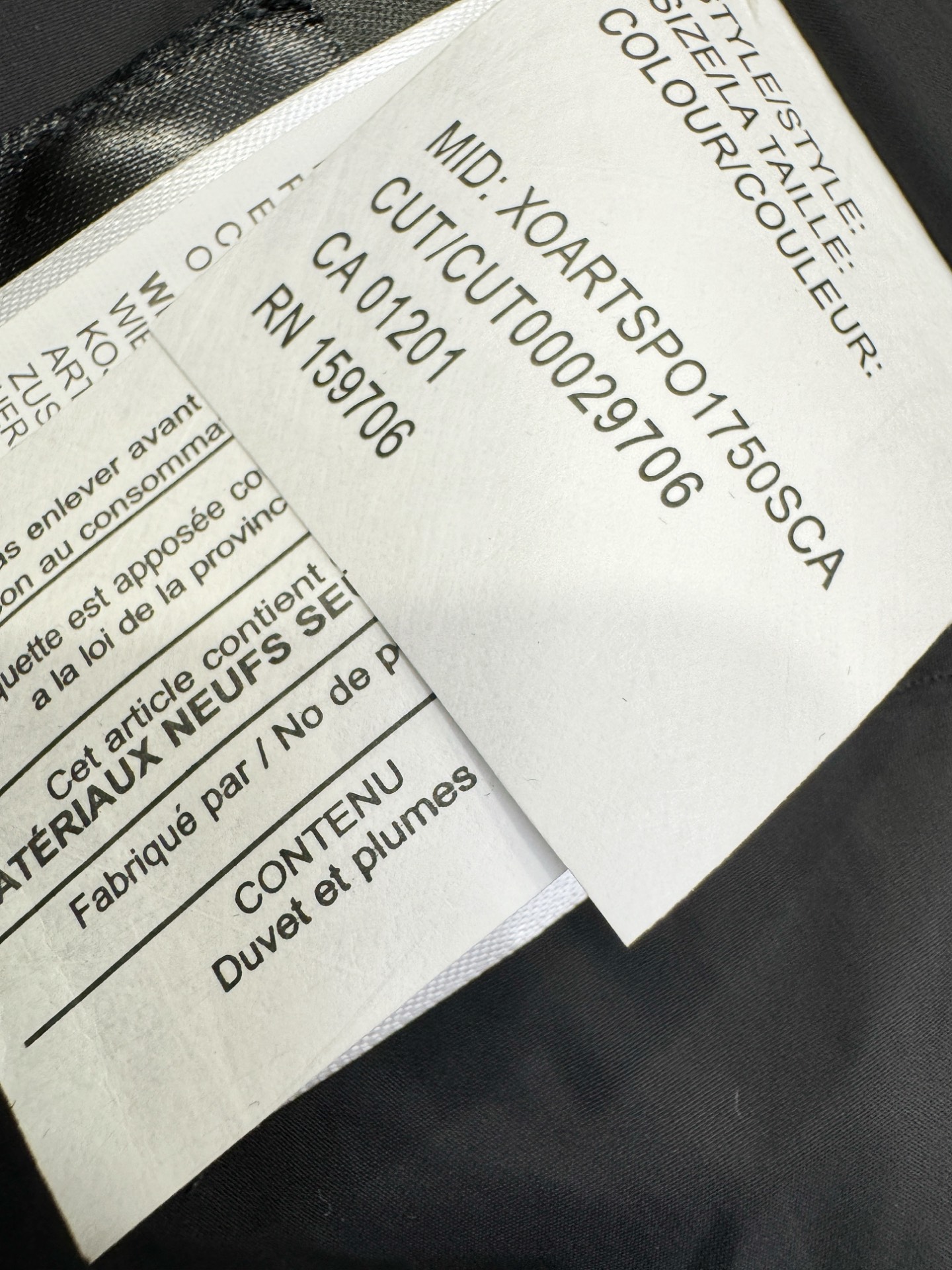 加拿大鹅 品牌Canada Goose 2025新款长款羽绒服，秀场新品，品相非常完美，专柜高科技防水面