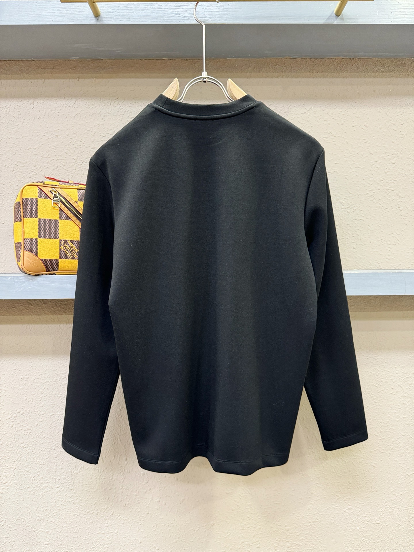 BURBERRY巴宝莉 2025ss秋冬新品 长袖T恤，经典Logo设计，百搭款 官网同步发售 定制面料