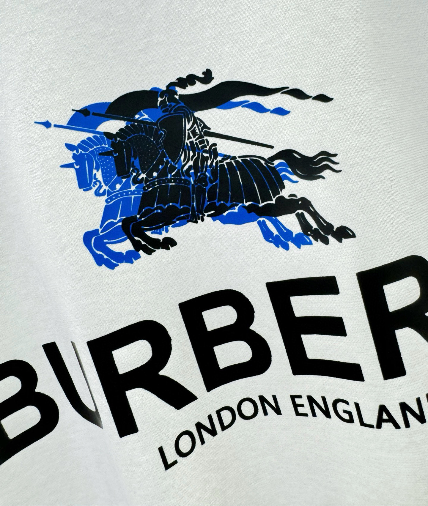 BURBERRY巴宝莉 2025春夏新款短袖T恤！走秀图案时尚休闲短袖T恤衫！设计logo设计！极具设计