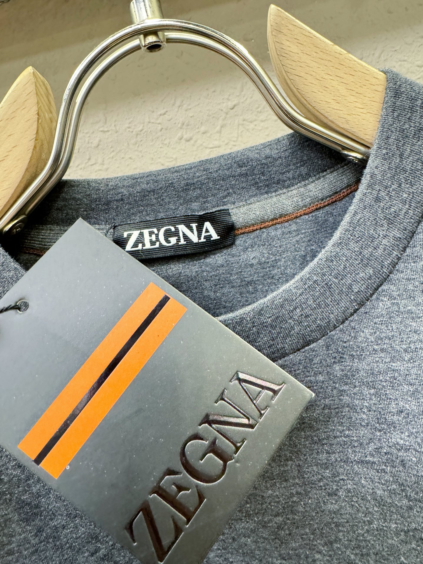 套装 Ermenegildo Zeg*a杰*亚 2025秋冬新款休闲套装，细节精致高级，高级感满满。定制