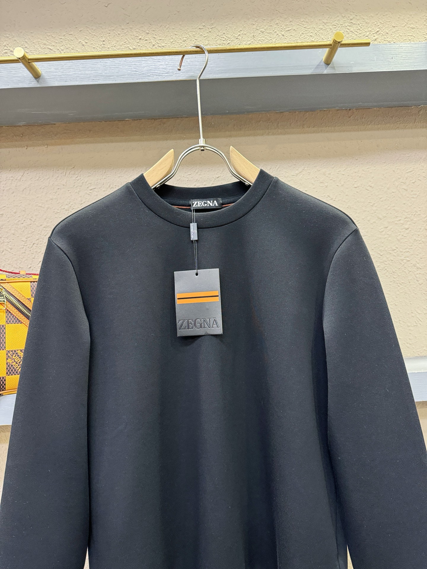 套装 Ermenegildo Zeg*a杰*亚 2025秋冬新款休闲套装，细节精致高级，高级感满满。定制