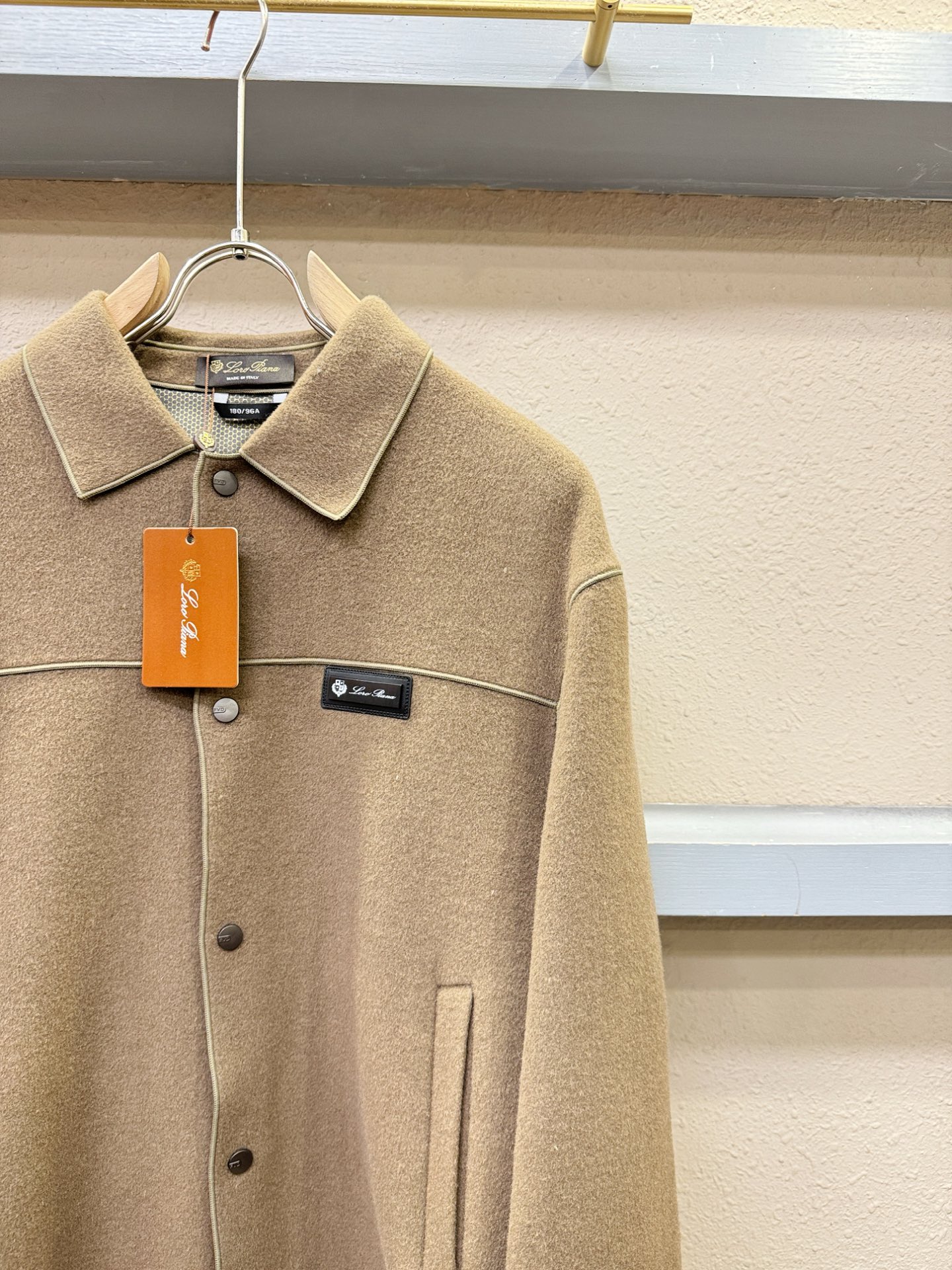 Loro Piana诺悠翩雅 2025秋冬新款外套，双面羊绒面料，原版五金配件，厚款外套，面料质感醇厚挺