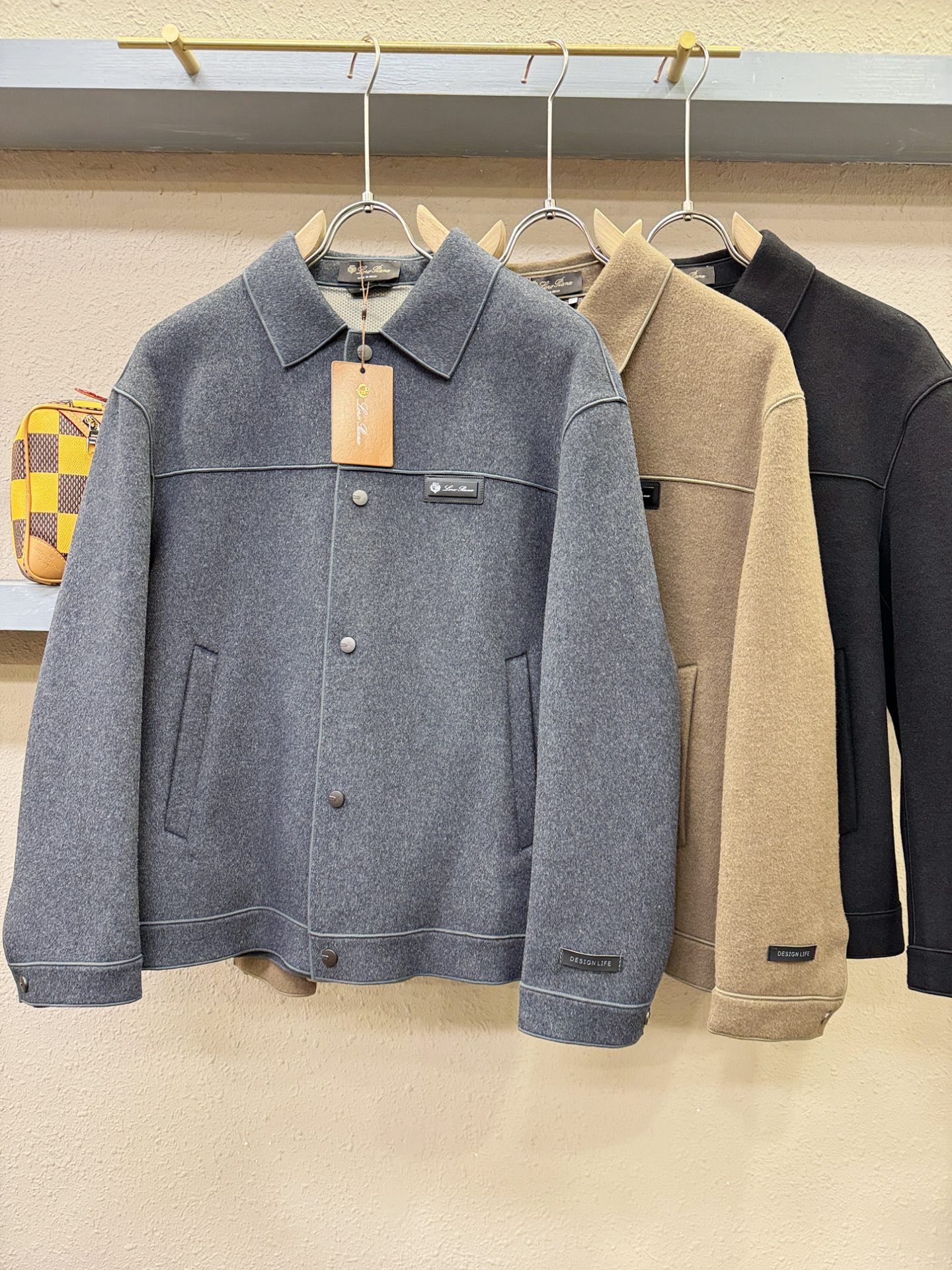 Loro Piana诺悠翩雅 2025秋冬新款外套，双面羊绒面料，原版五金配件，厚款外套，面料质感醇厚挺