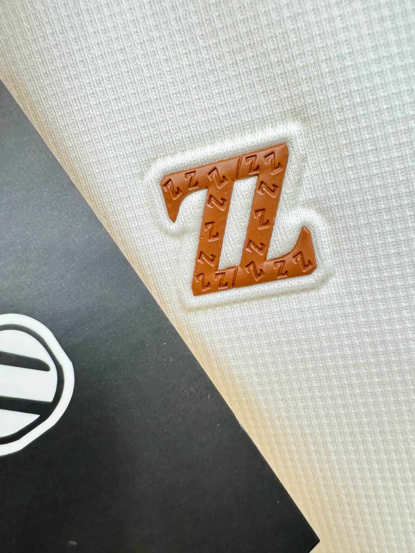 Ermenegildo Zeg*a杰*亚 2025秋冬新品，官网同步 经典大气百搭Polo领长袖T恤，顶