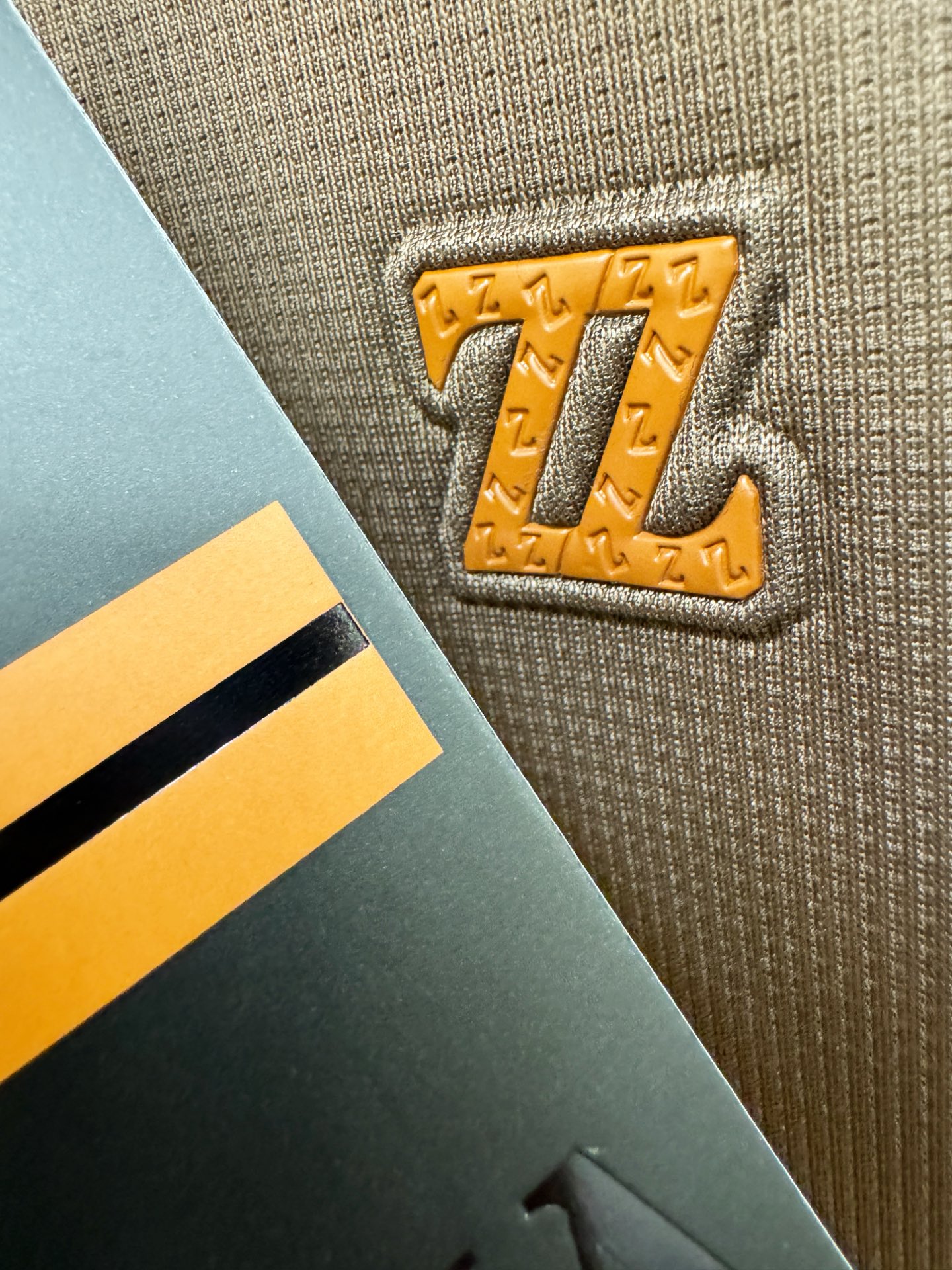 Ermenegildo Zeg*a杰*亚 2025秋冬新品，官网同步 经典大气百搭Polo领长袖T恤，顶