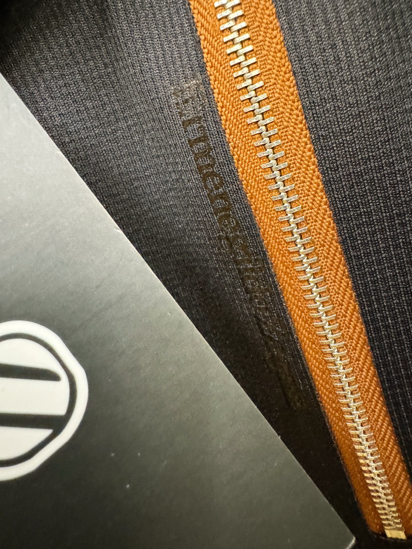 Ermenegildo Zeg*a杰*亚 2025秋冬新品，官网同步 经典大气百搭Polo领长袖T恤，顶