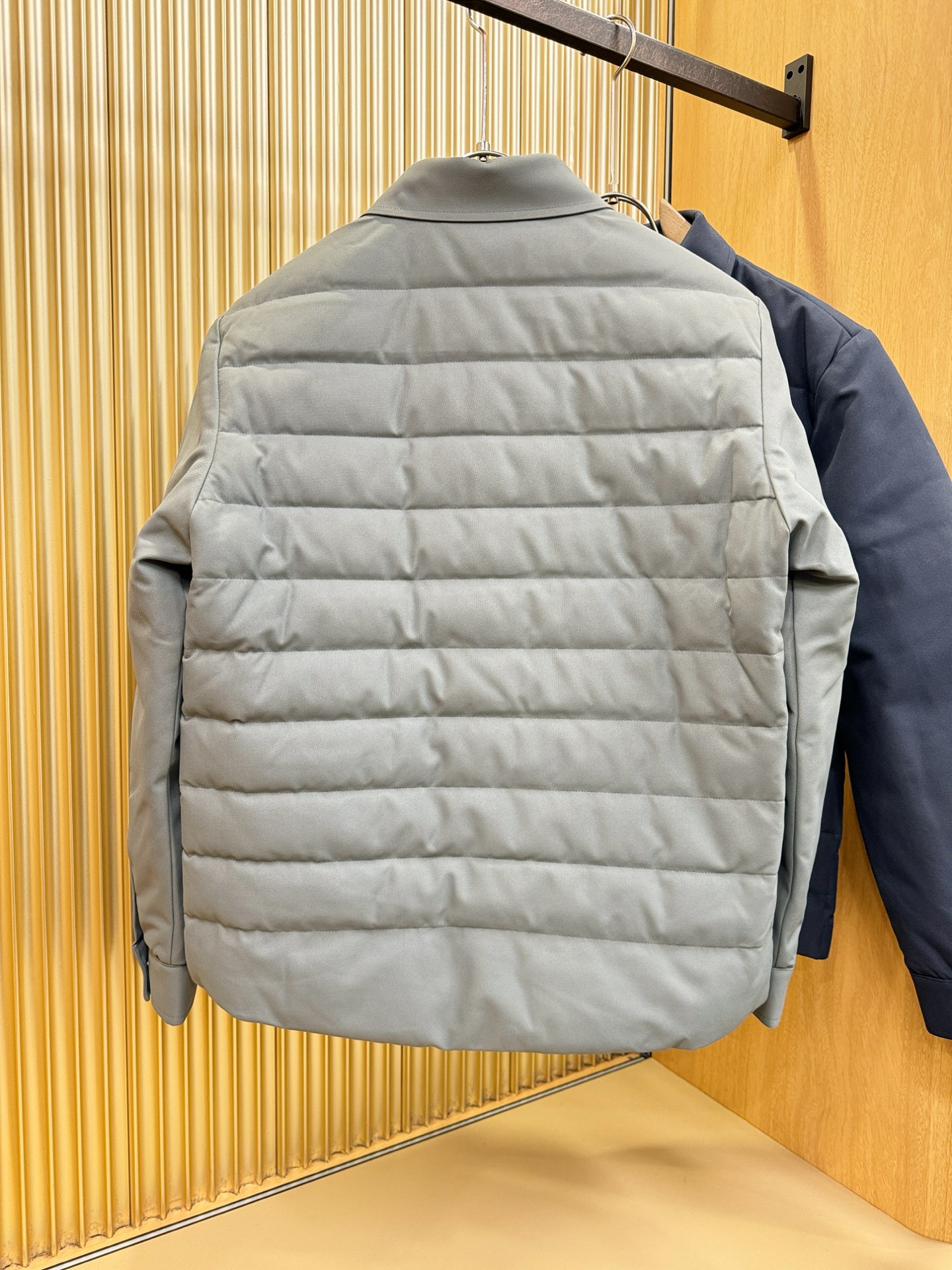 Ermenegildo Zeg*a杰*亚 2025新款羽绒服，秀场新品，品相非常完美，专柜高科技防水面料