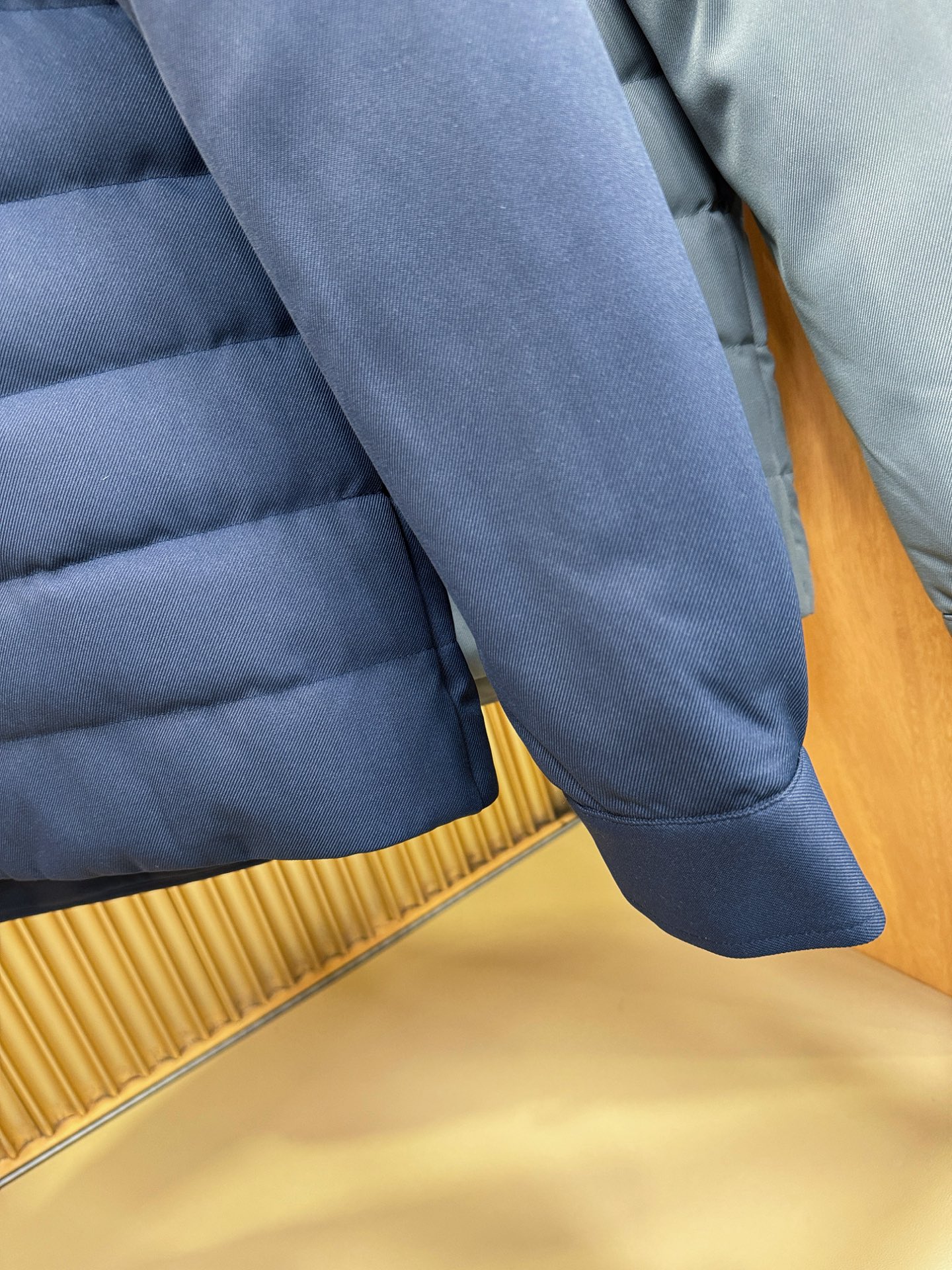 Ermenegildo Zeg*a杰*亚 2025新款羽绒服，秀场新品，品相非常完美，专柜高科技防水面料