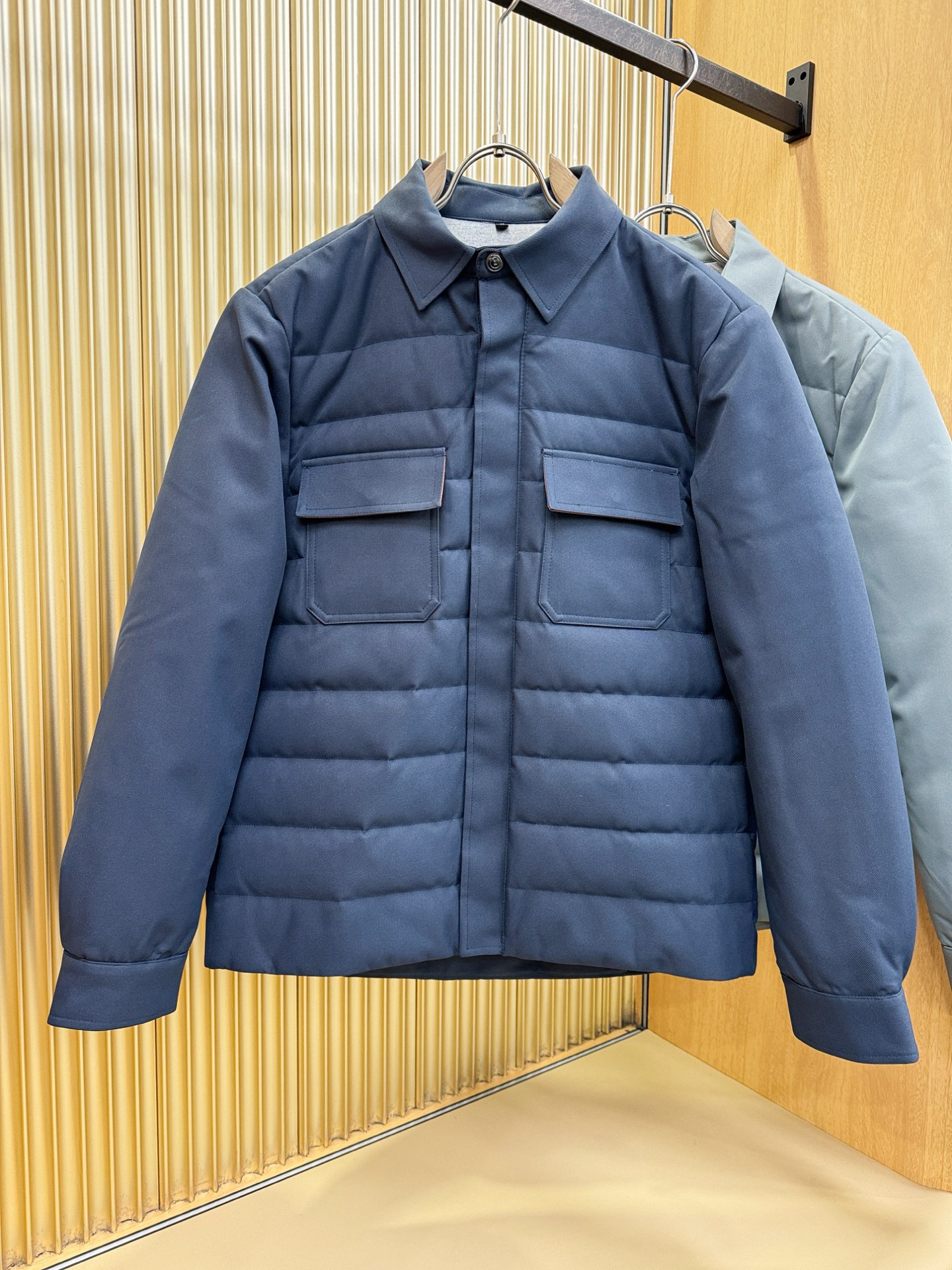 Ermenegildo Zeg*a杰*亚 2025新款羽绒服，秀场新品，品相非常完美，专柜高科技防水面料