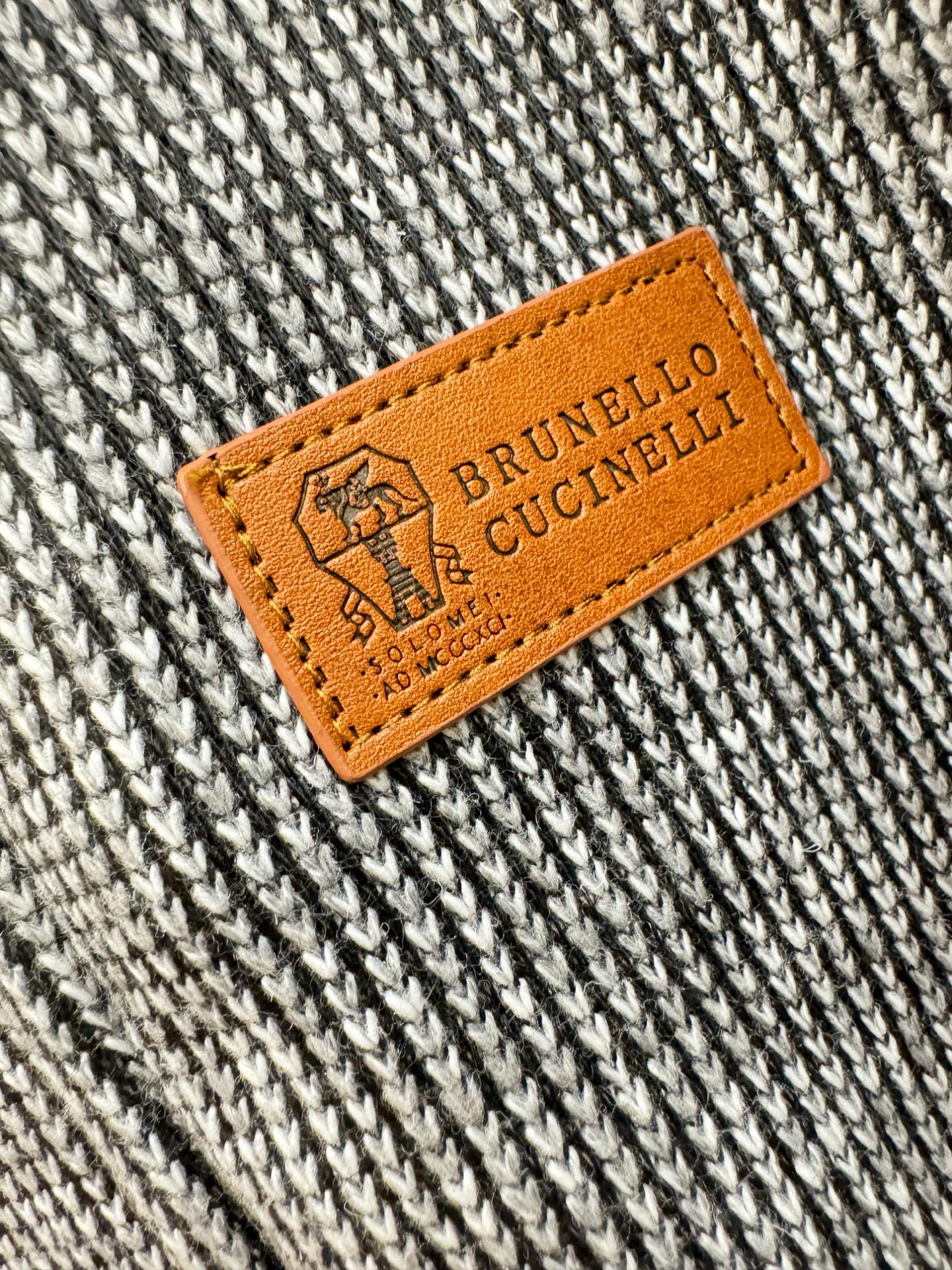 BC布鲁提 2025新款外套，秀场新品，品相非常完美，专柜高科技防水面料，内里舒适保暖，色泽饱满诱人，非