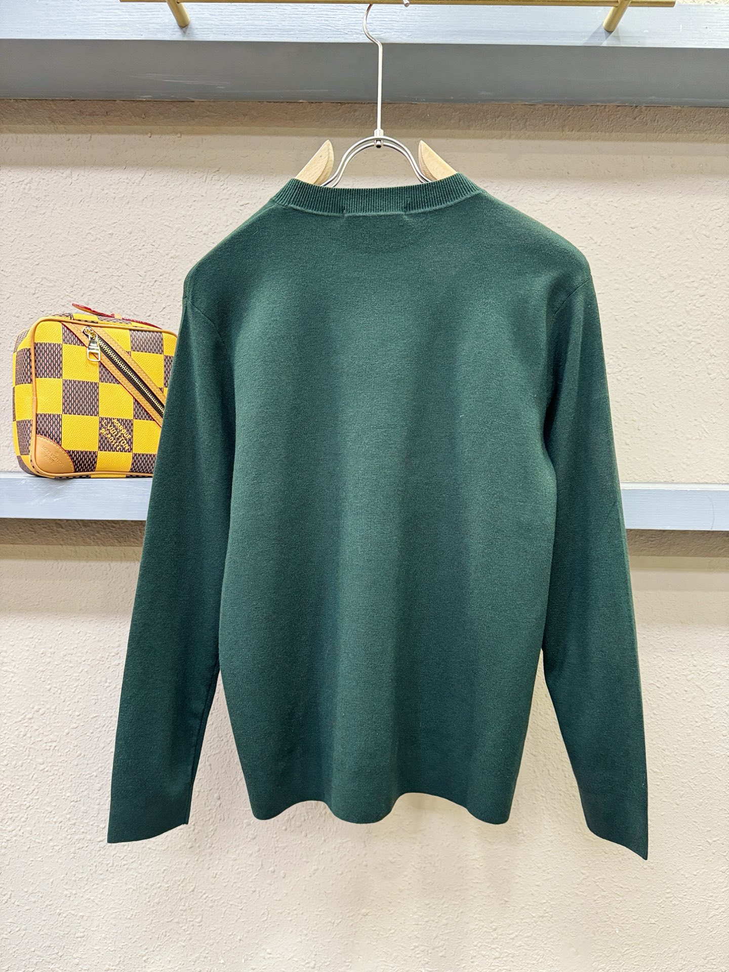 BURBERRY巴宝莉 2025新款毛衣，胸前logo设计！贸易公司渠道稀出，同步官网发售！秋冬系列经典