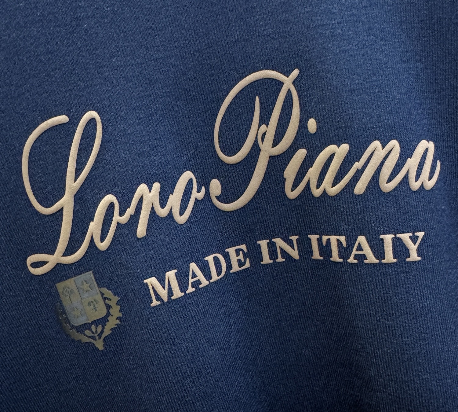 Loro Piana诺悠翩雅 2025新款毛衣，胸前logo设计！贸易公司渠道稀出，同步官网发售！秋冬系