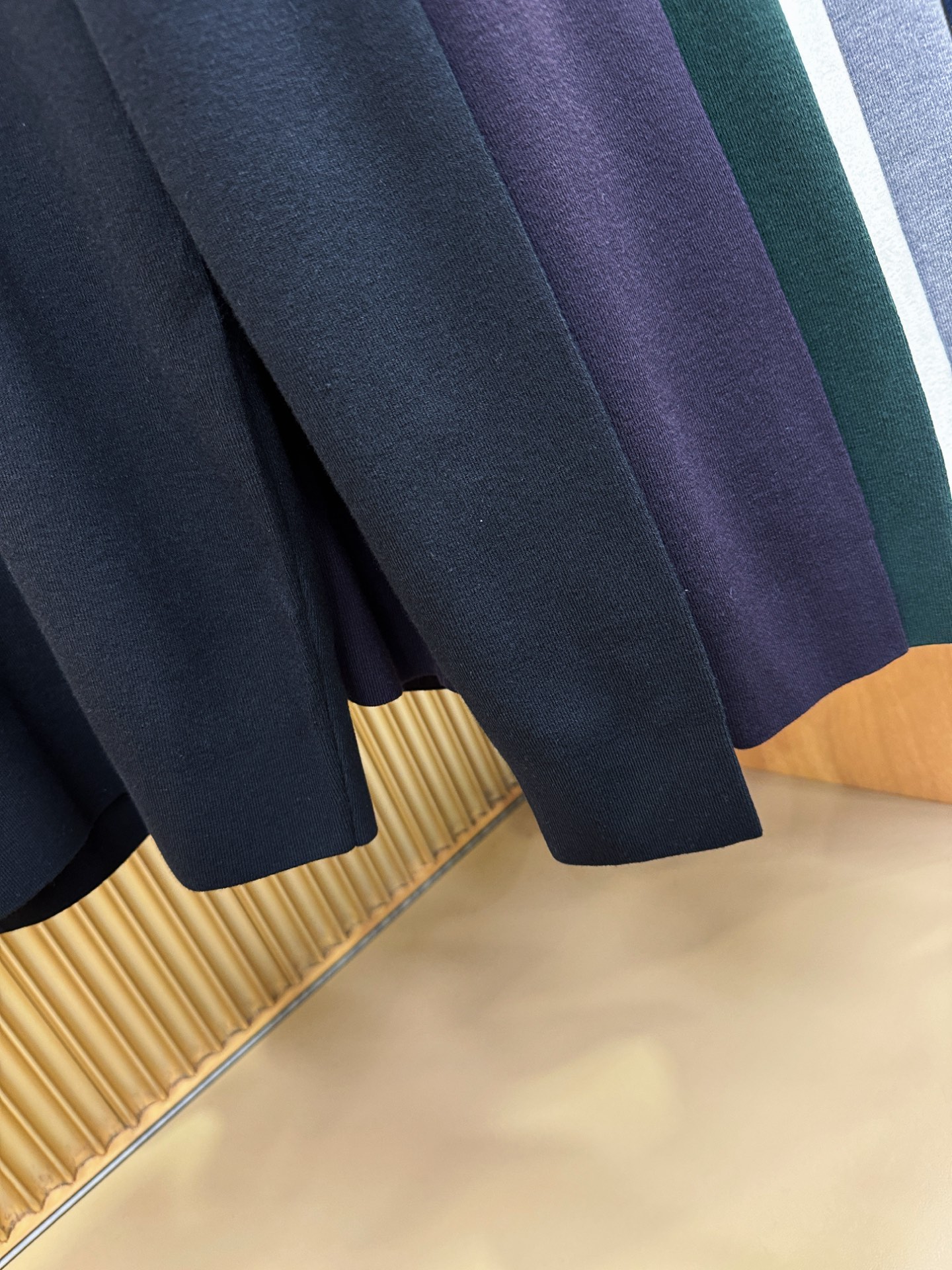 Loro Piana诺悠翩雅 2025新款毛衣，胸前logo设计！贸易公司渠道稀出，同步官网发售！秋冬系