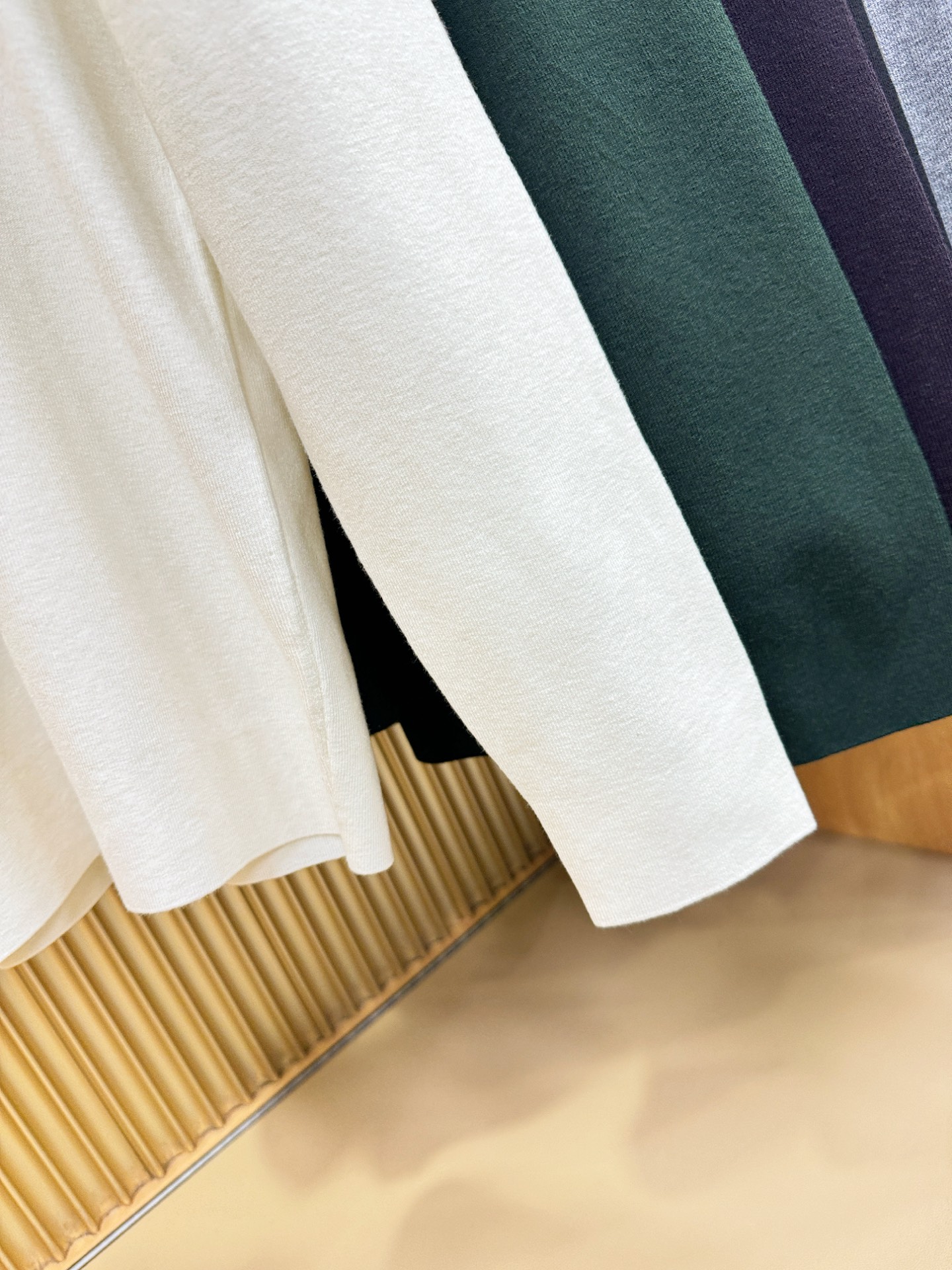 Loro Piana诺悠翩雅 2025新款毛衣，胸前logo设计！贸易公司渠道稀出，同步官网发售！秋冬系