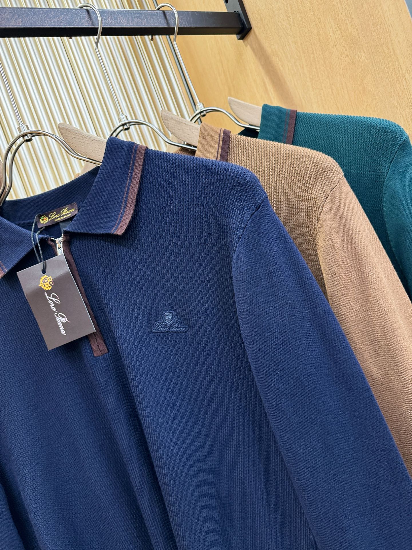 Loro Piana诺悠翩雅 2025新款毛衣，胸前logo设计！贸易公司渠道稀出，同步官网发售！秋冬系