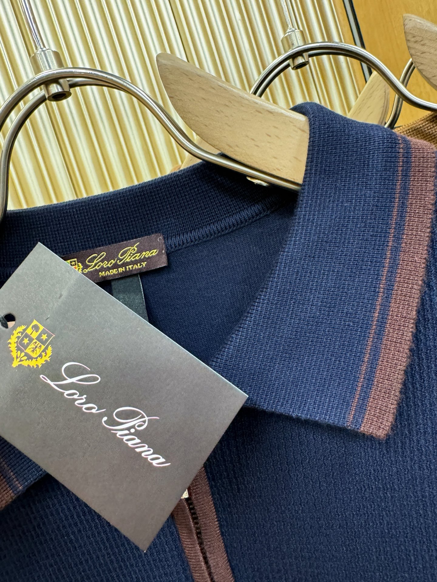 Loro Piana诺悠翩雅 2025新款毛衣，胸前logo设计！贸易公司渠道稀出，同步官网发售！秋冬系