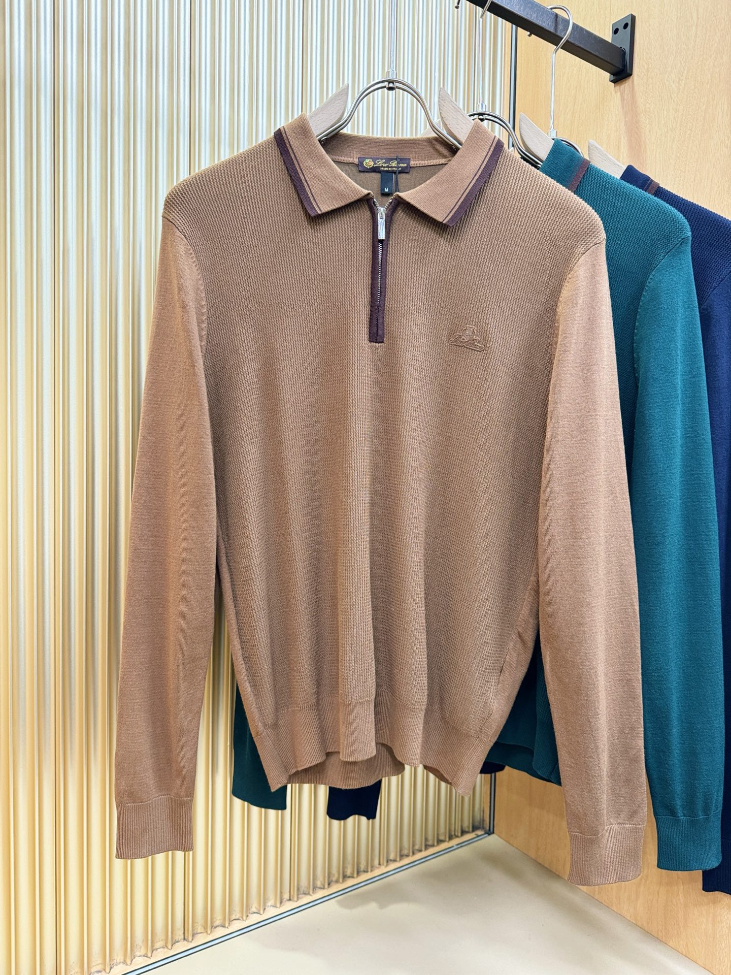 Loro Piana诺悠翩雅 2025新款毛衣，胸前logo设计！贸易公司渠道稀出，同步官网发售！秋冬系