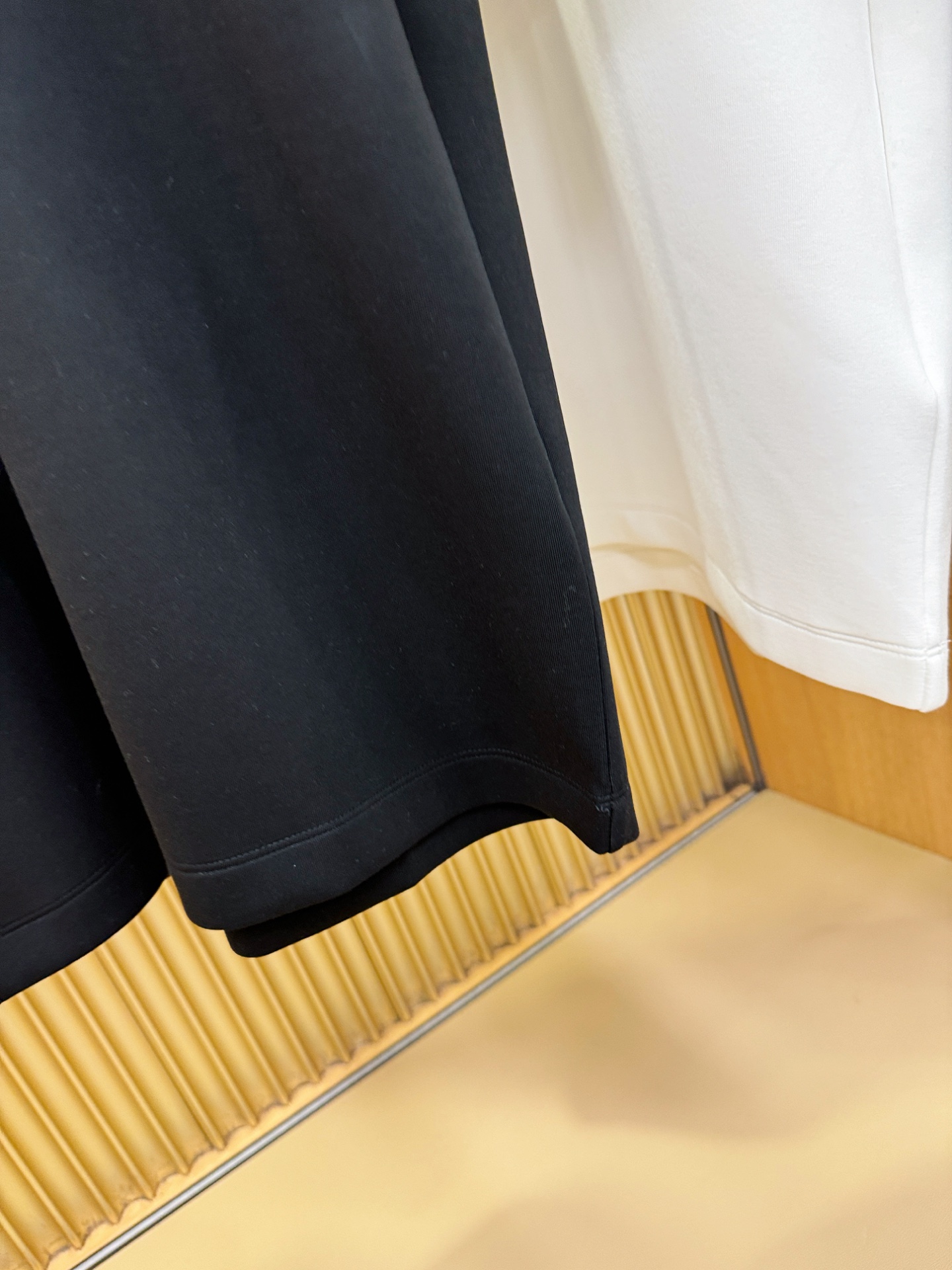 BURBERRY巴宝莉 秋冬新品 短袖T恤，经典Logo设计，百搭款 官网同步发售 定制面料，柔软细腻 