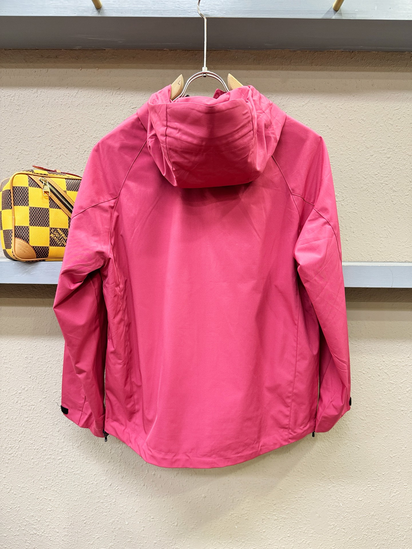 ARC‘TERYX/始祖鸟 2025秋冬新款夹克外套，原单狠货 意大利进口面料时尚夹克外套。欧洲专柜同步