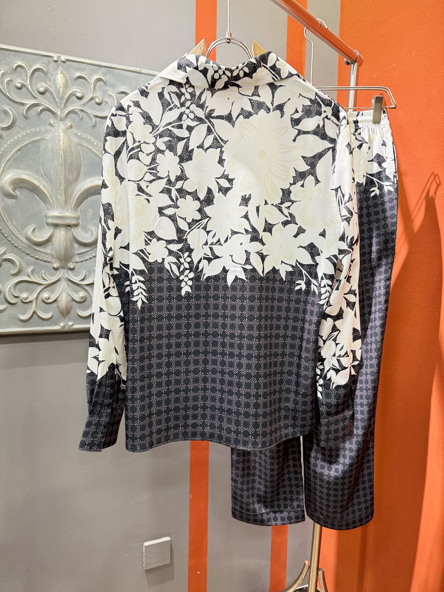 高定款(真丝面料升级 ) LV路易威登 最大可穿250斤‼️ 2025新款真丝套装，男女同款家居服套装，