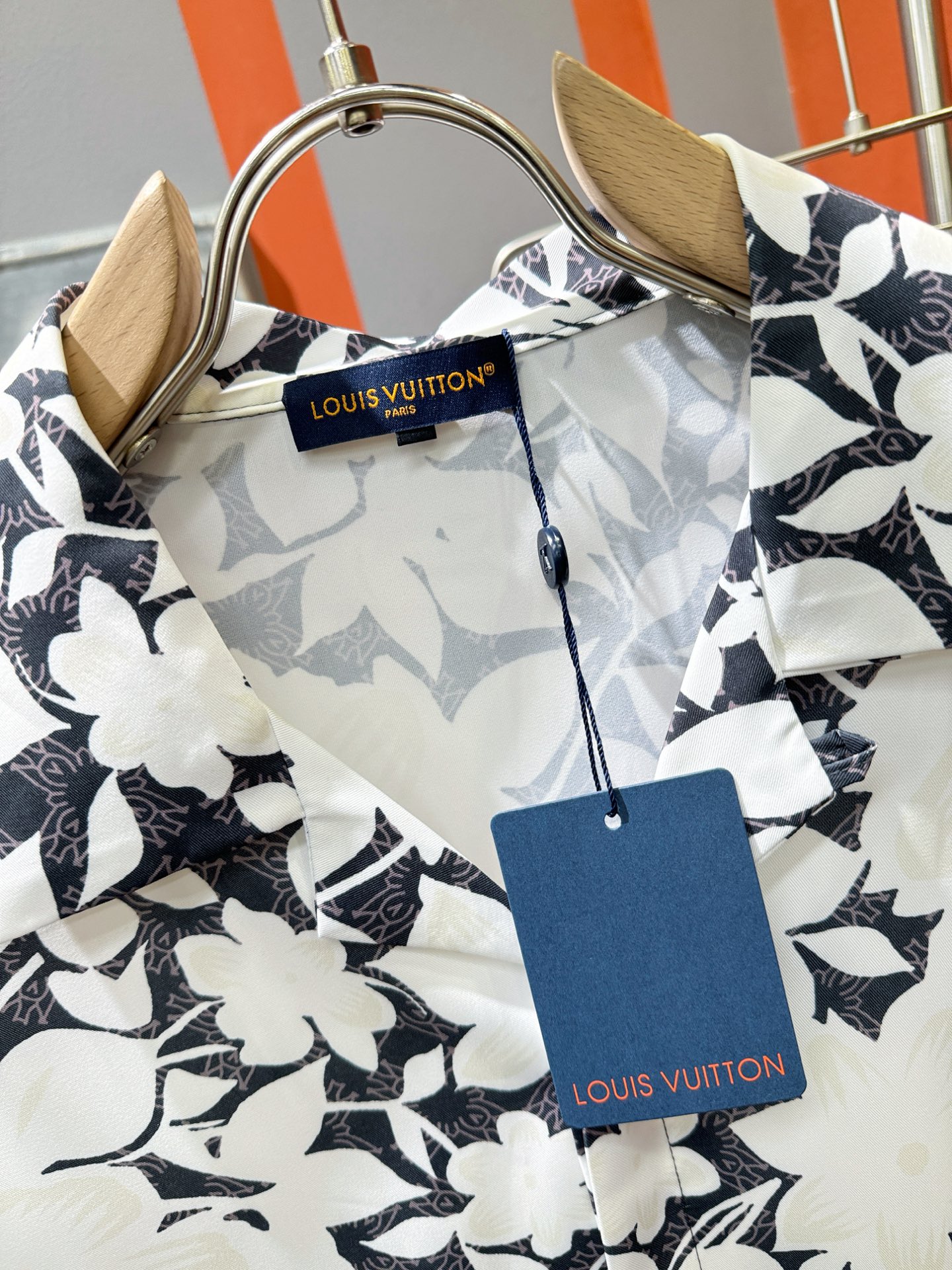 高定款(真丝面料升级 ) LV路易威登 最大可穿250斤‼️ 2025新款真丝套装，男女同款家居服套装，