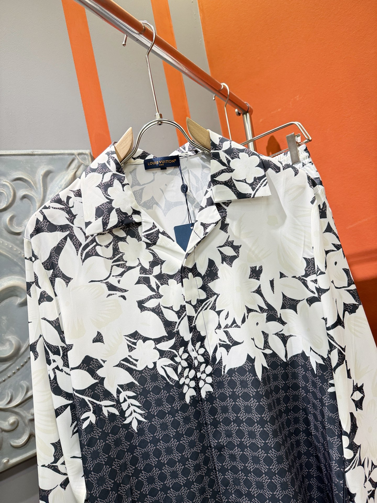 高定款(真丝面料升级 ) LV路易威登 最大可穿250斤‼️ 2025新款真丝套装，男女同款家居服套装，