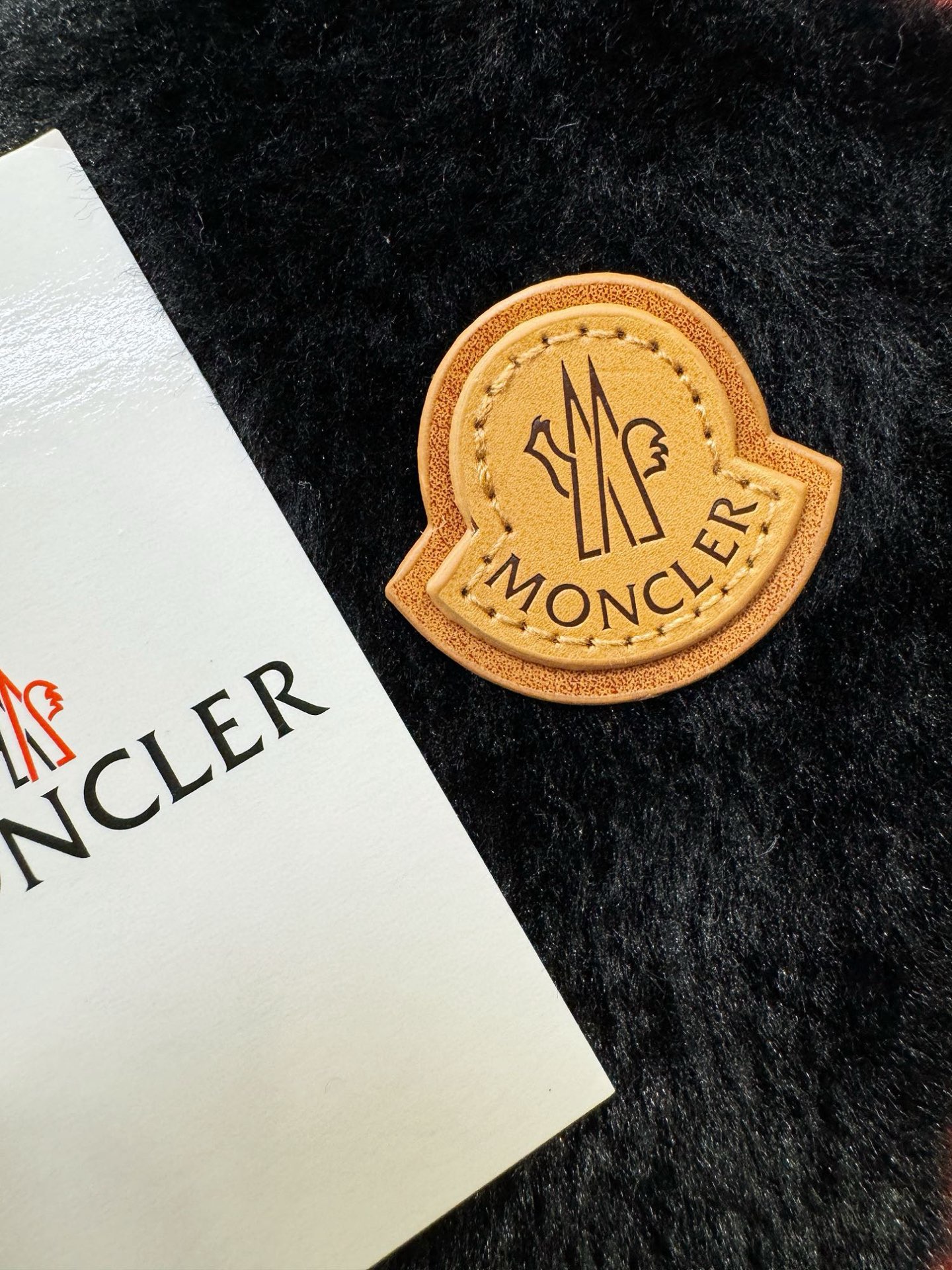 Moncler蒙口 新品皮毛一体，原生态人造皮面料；100%进口皮毛一体！采用进口人造皮！皮料品质相当高