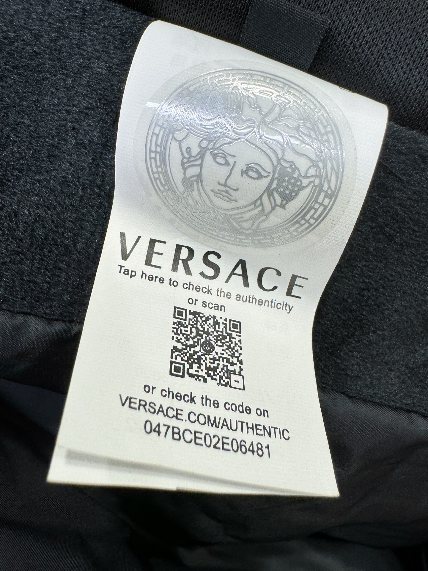 Versace 范思哲 2025秋冬新款防寒机能羽绒裤，经典羽绒长裤，防风防雨雪，内里大朵绒填充，舒适保
