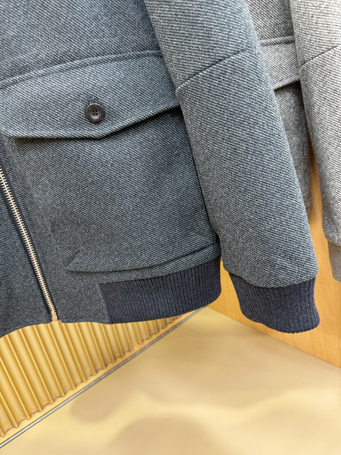 调价 Loro Piana诺悠翩雅 25ss秋冬新款羊绒羽绒外套，超A原单外套！甄选顶级羊绒打造。搭配经