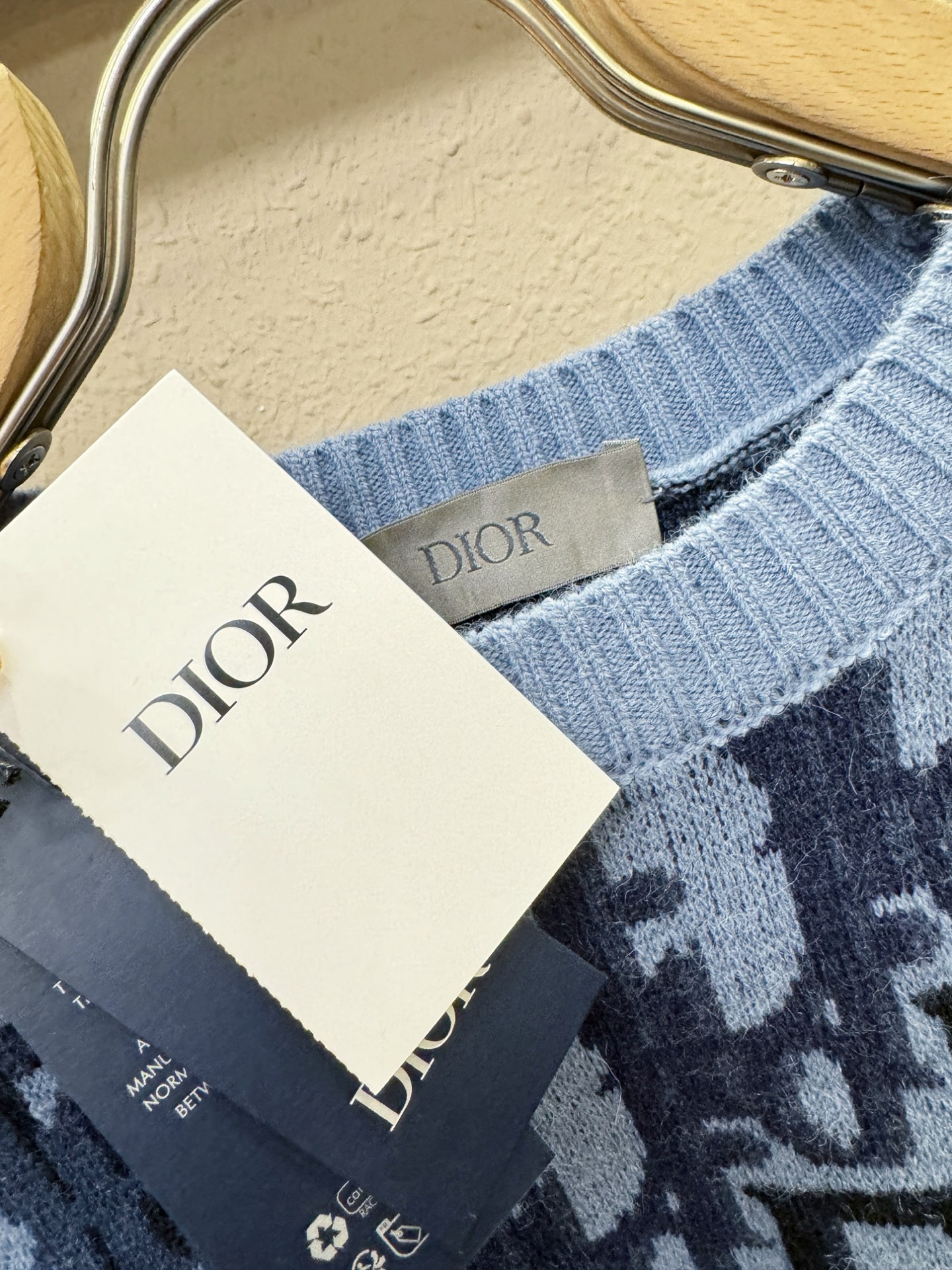 顶级版Dior迪奥 专柜同步 冬季新款羊毛衫（绵羊毛100%）甄选客供进口100％绵羊毛材质！面料手感偏