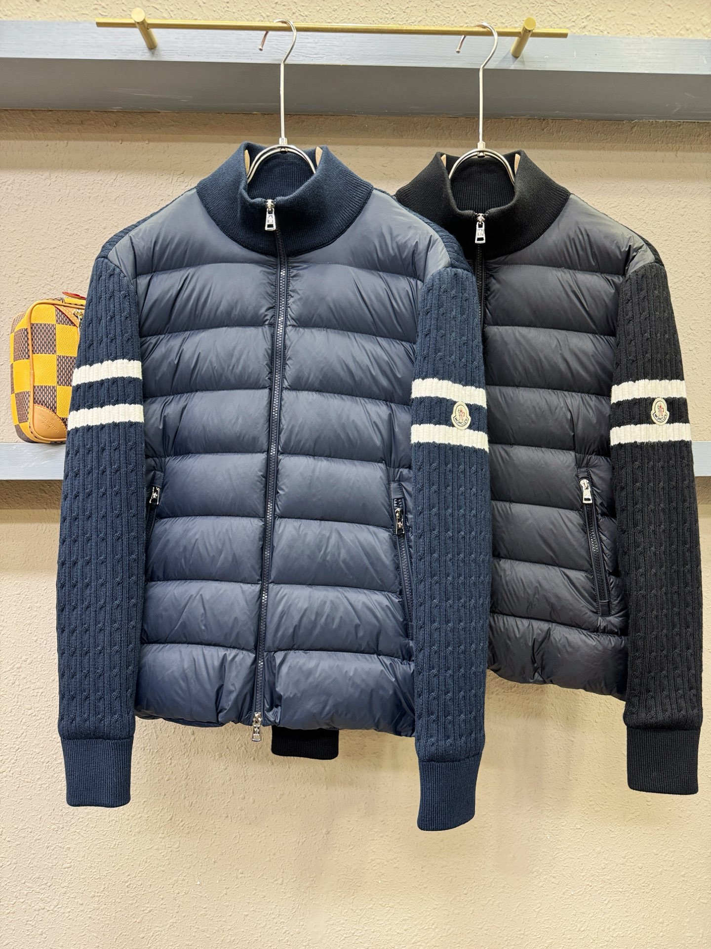 调价 高版本 Moncler蒙口 2025新款羽绒服秀场新品，品相非常完美，专柜高科技防水面料，内里90