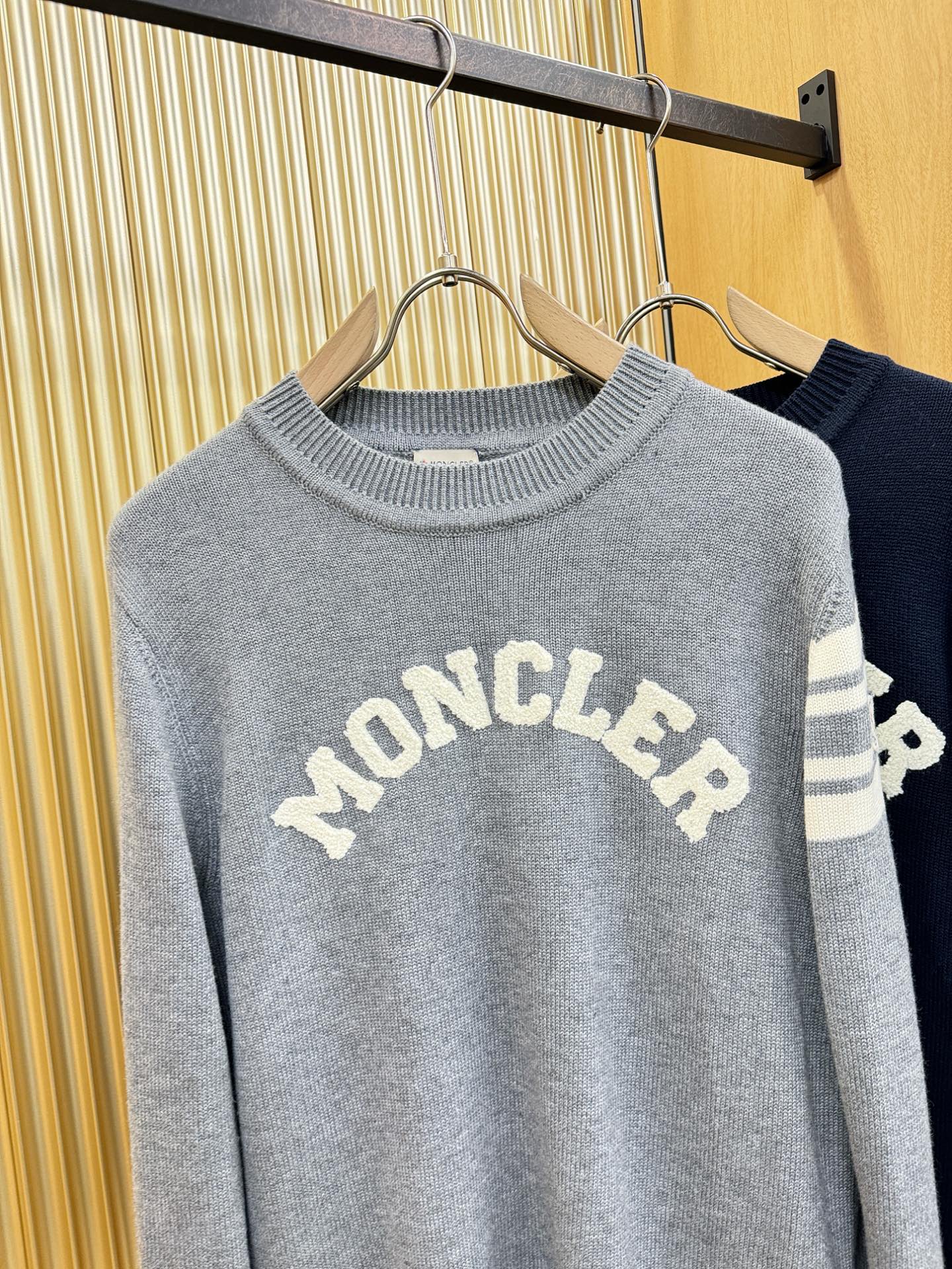 顶级版本Moncler蒙口 专柜同步冬季新款羊毛衫（绵羊毛100%）甄选客供进口100％绵羊毛材质！面料