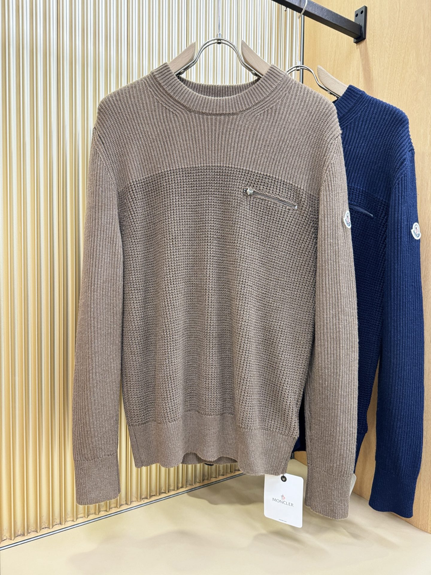 顶级版本Moncler蒙口 专柜同步冬季新款羊毛衫（绵羊毛100%）甄选客供进口100％绵羊毛材质！面料
