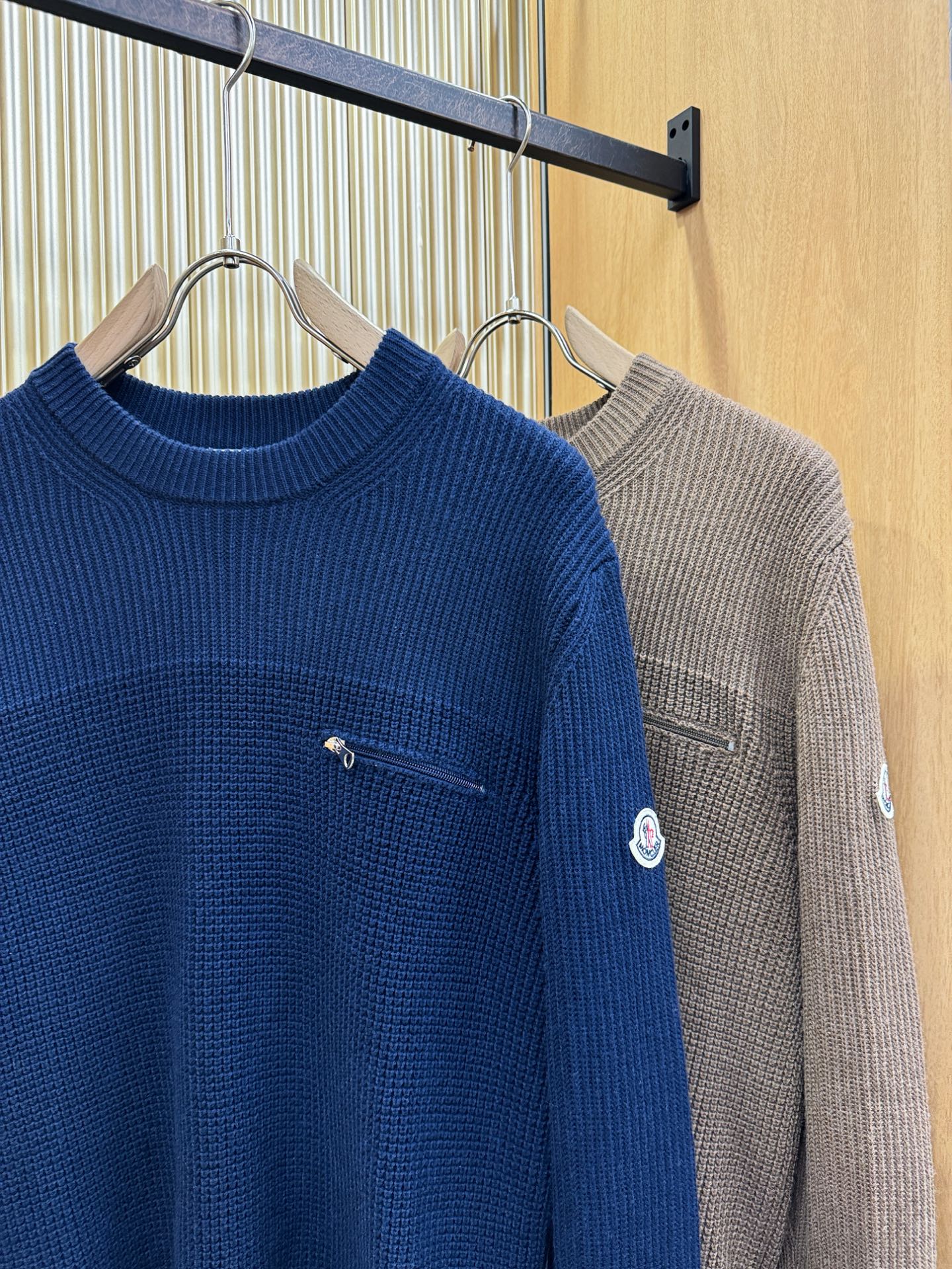 顶级版本Moncler蒙口 专柜同步冬季新款羊毛衫（绵羊毛100%）甄选客供进口100％绵羊毛材质！面料