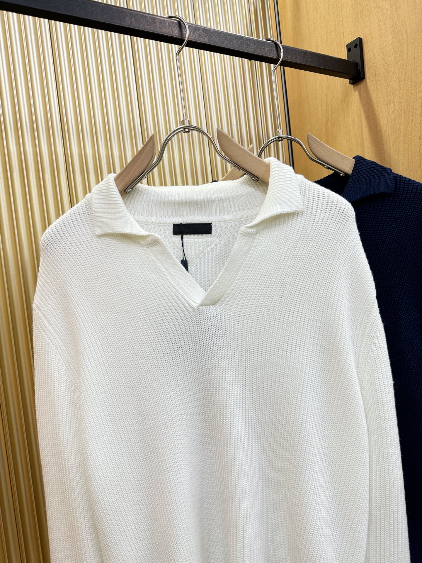 顶级版本PRADA 普拉达 专柜同步冬季新款羊毛衫（绵羊毛100%）甄选客供进口100％绵羊毛材质！面料