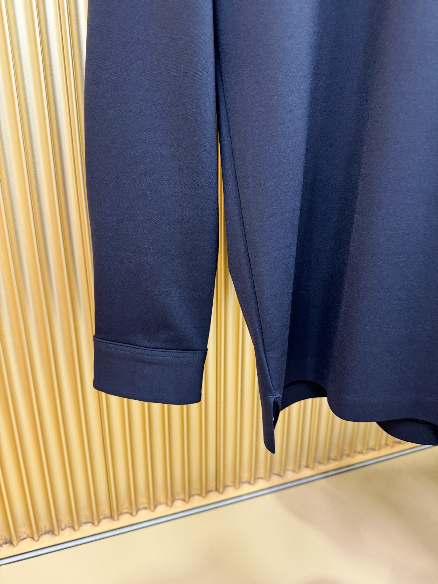 BURBERRY巴宝莉 秋冬新品，官网同步 经典大气百搭Polo领长袖T恤，顶级原版面料，质感细腻 超柔