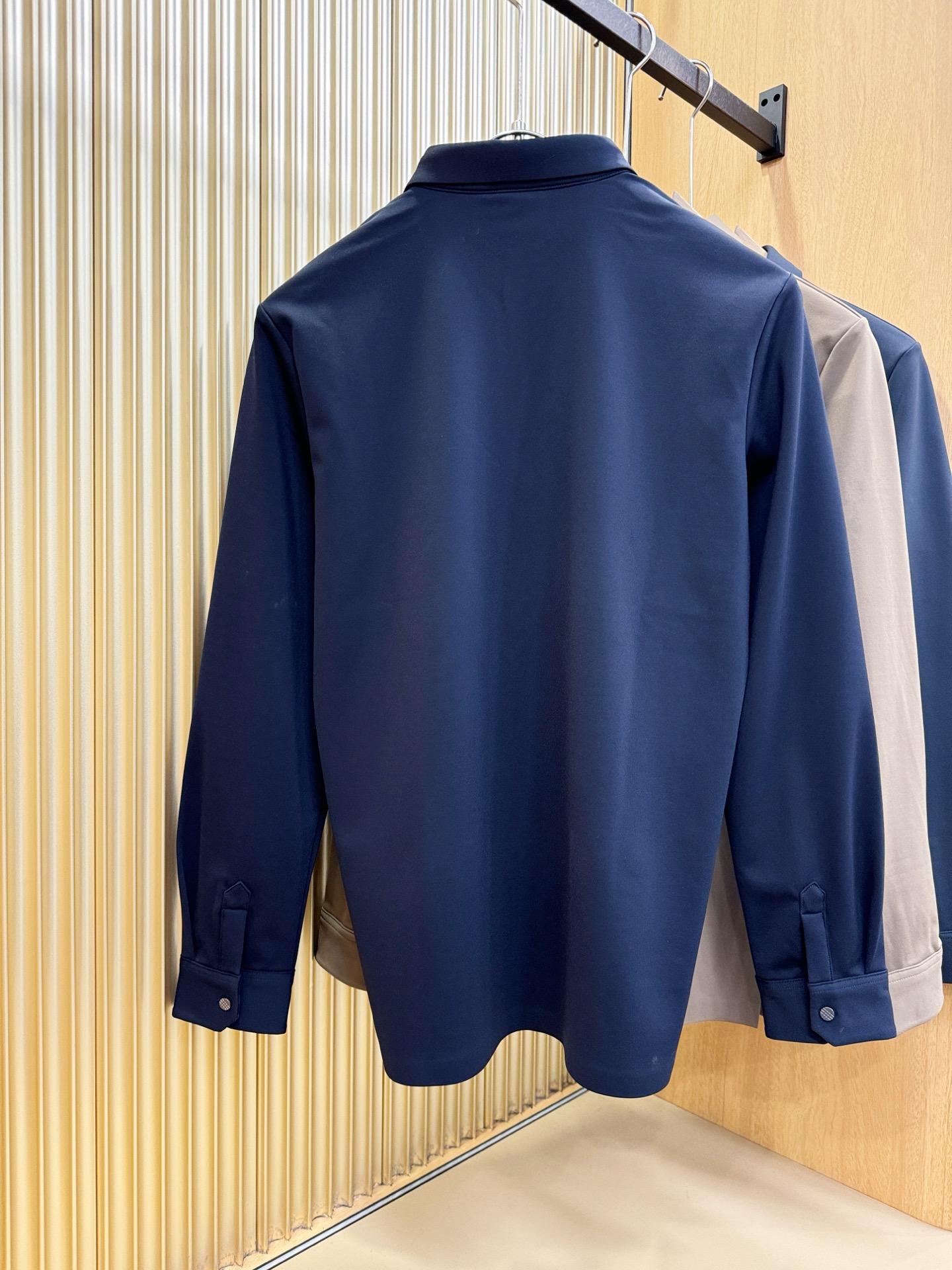 BURBERRY巴宝莉 秋冬新品，官网同步 经典大气百搭Polo领长袖T恤，顶级原版面料，质感细腻 超柔